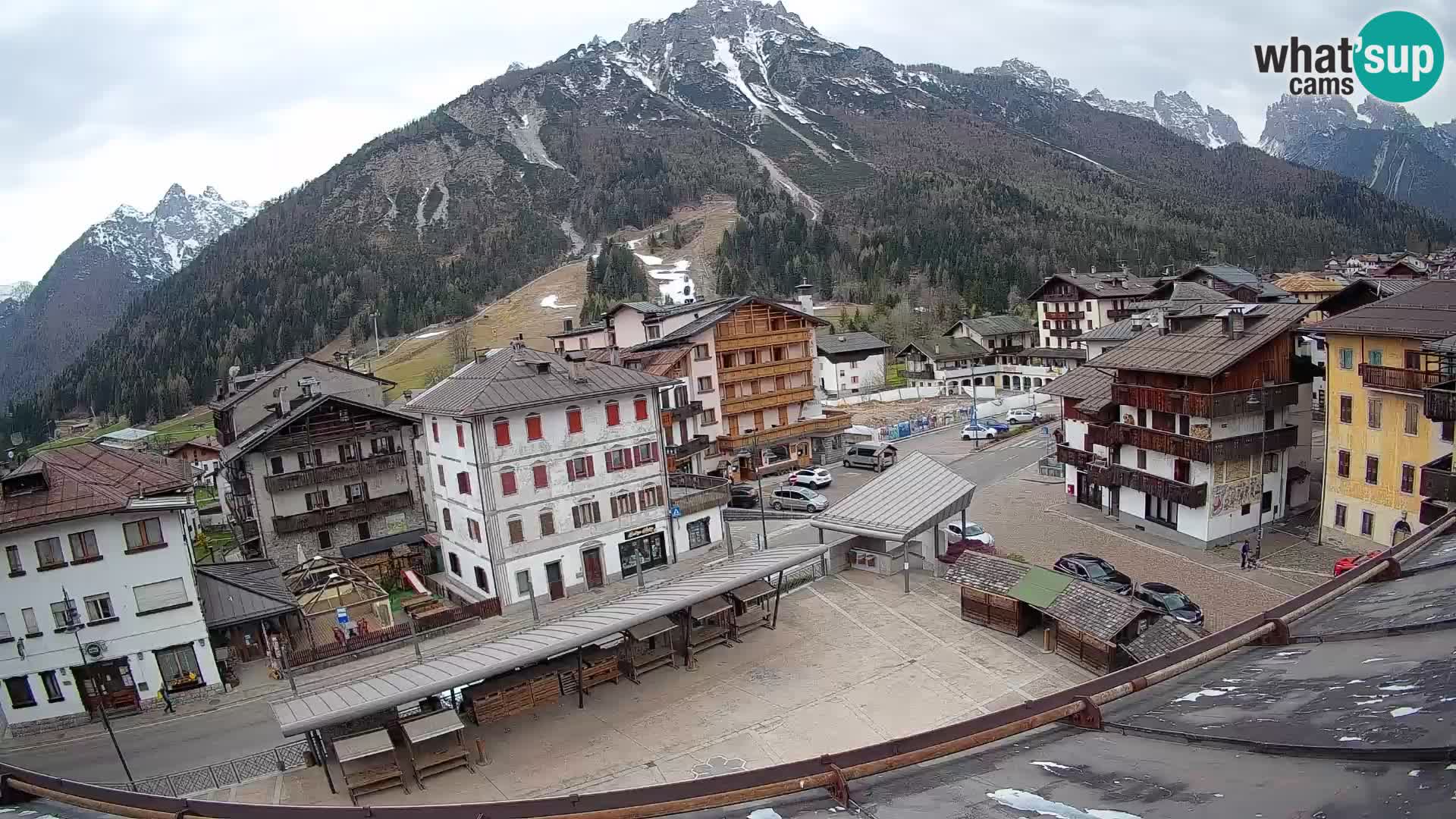 Hauptplatz von Forni di Sopra