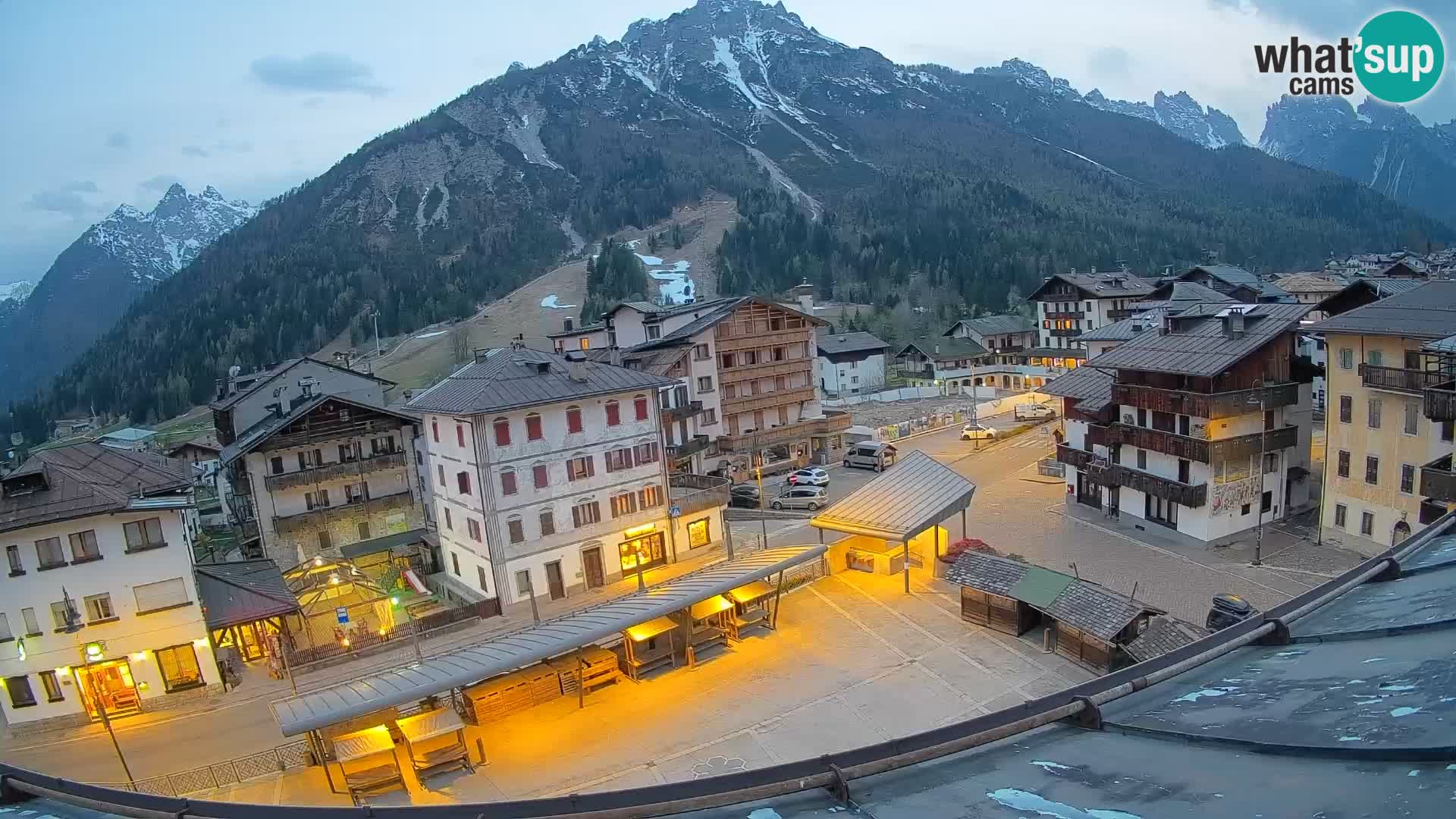 Hauptplatz von Forni di Sopra