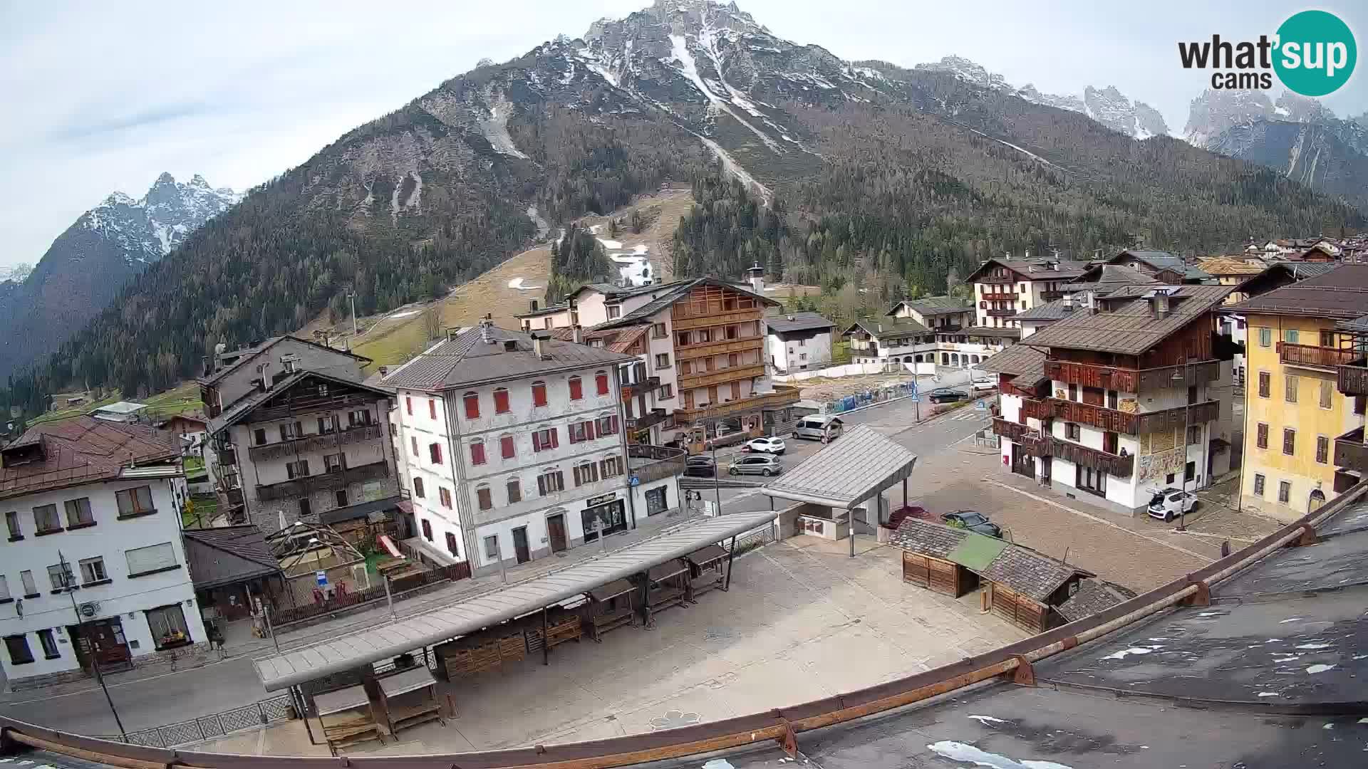 Hauptplatz von Forni di Sopra