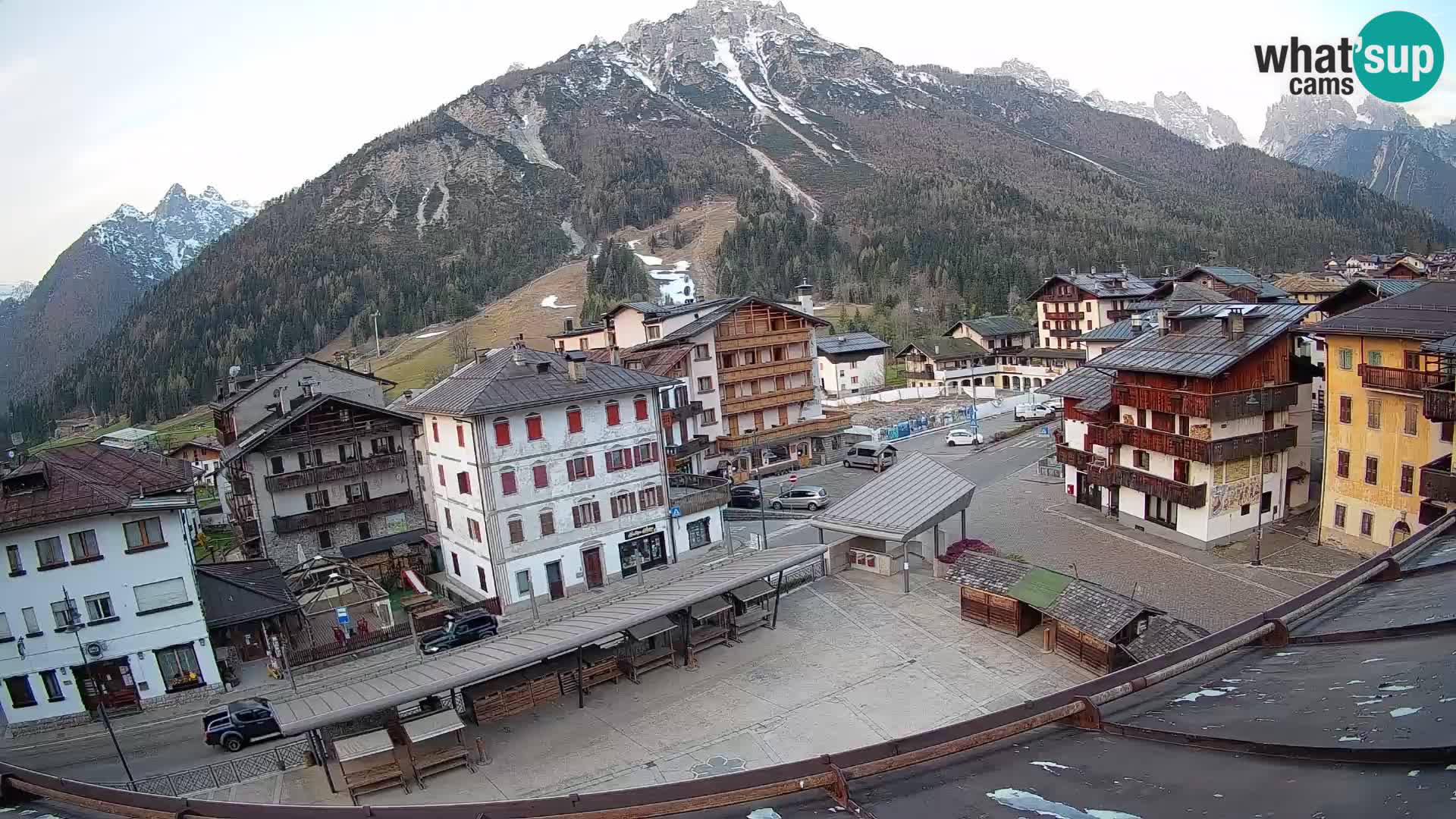 Hauptplatz von Forni di Sopra