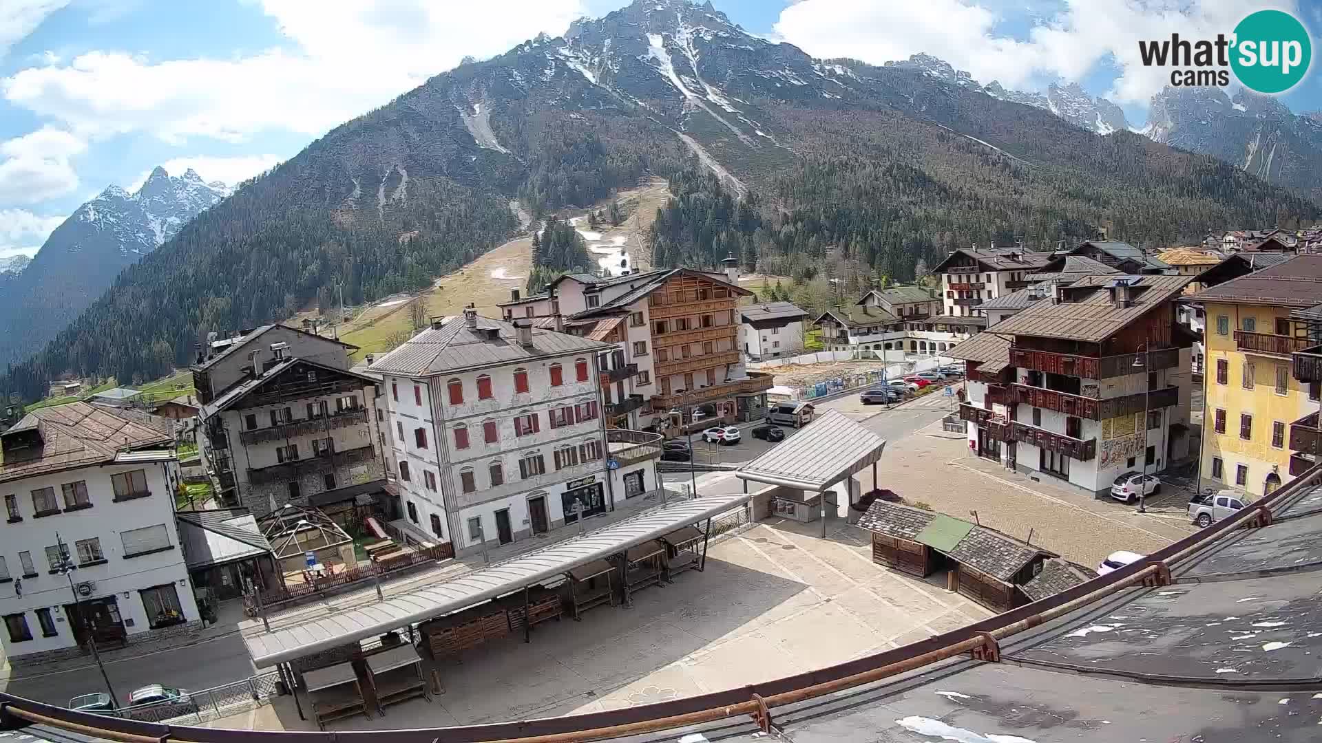 Hauptplatz von Forni di Sopra