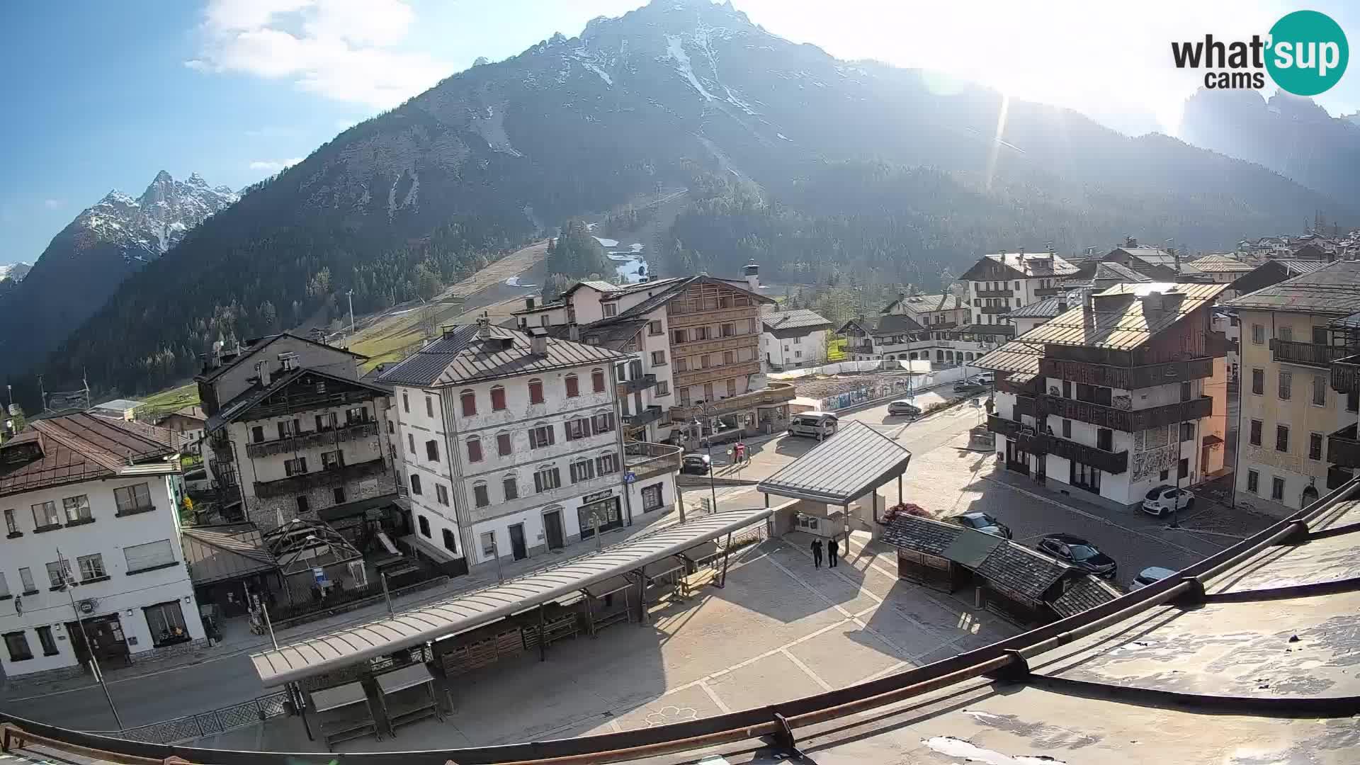 Plaza principal de Forni di Sopra