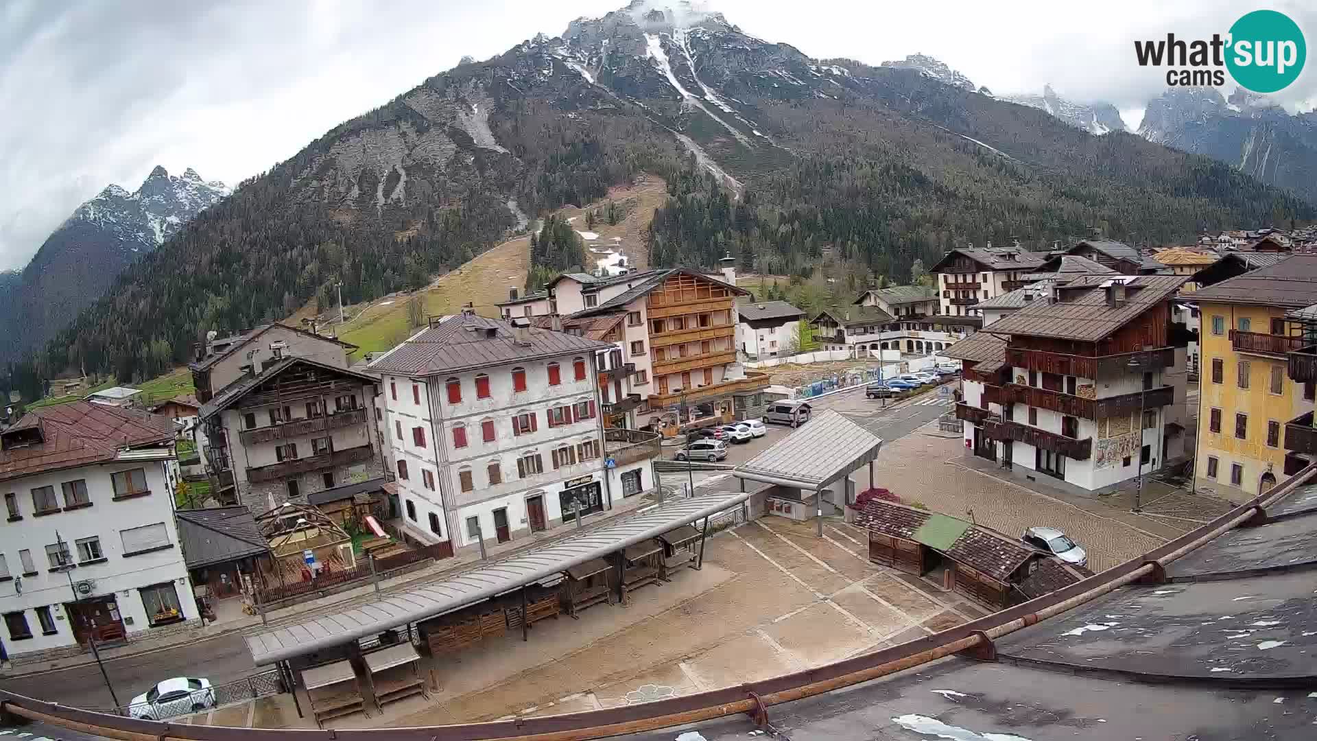 Hauptplatz von Forni di Sopra