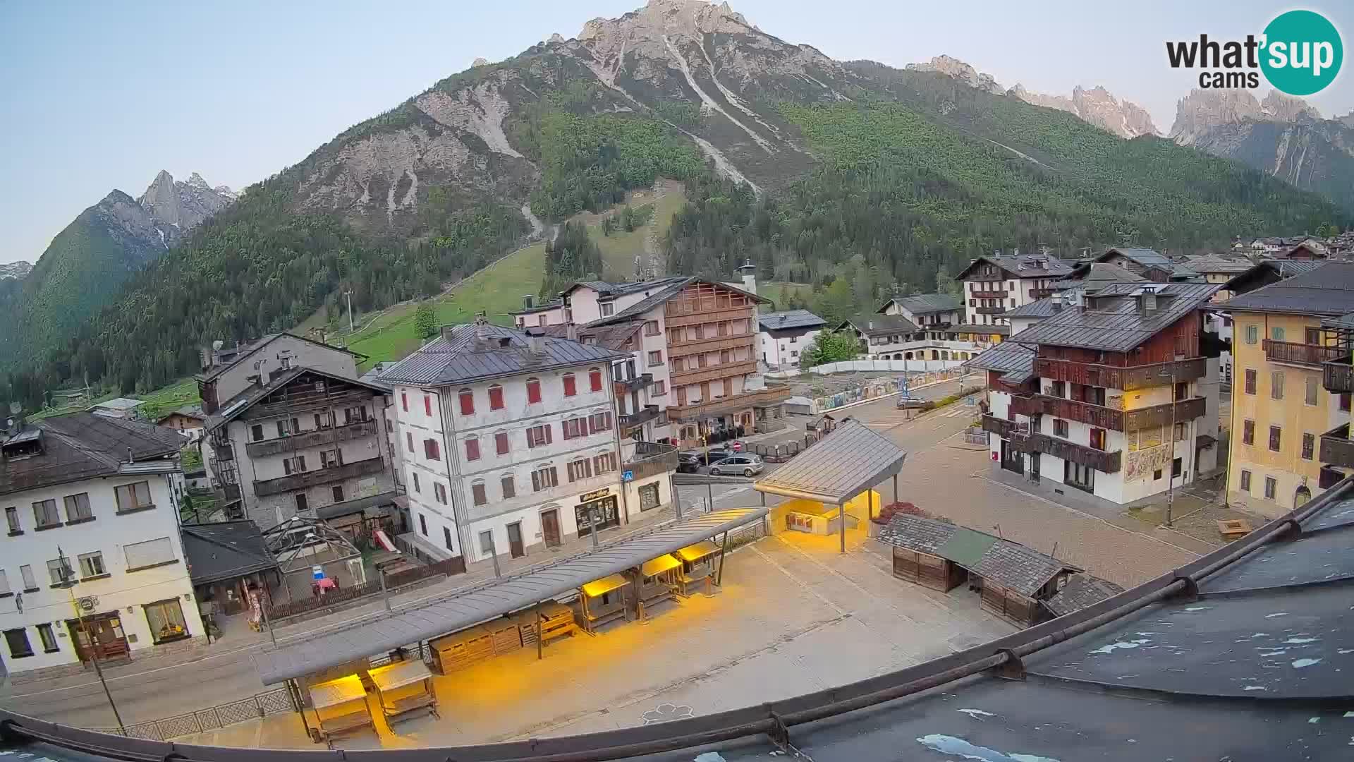 Hauptplatz von Forni di Sopra