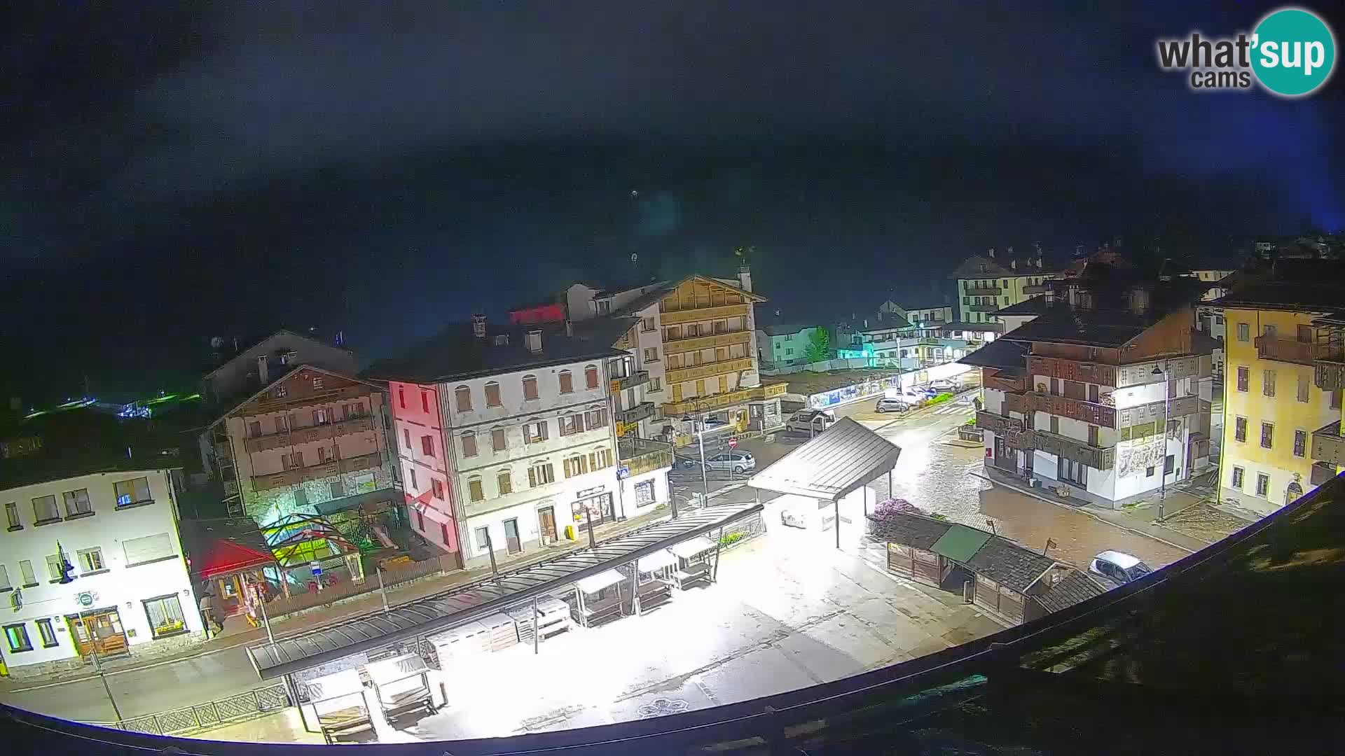 Hauptplatz von Forni di Sopra