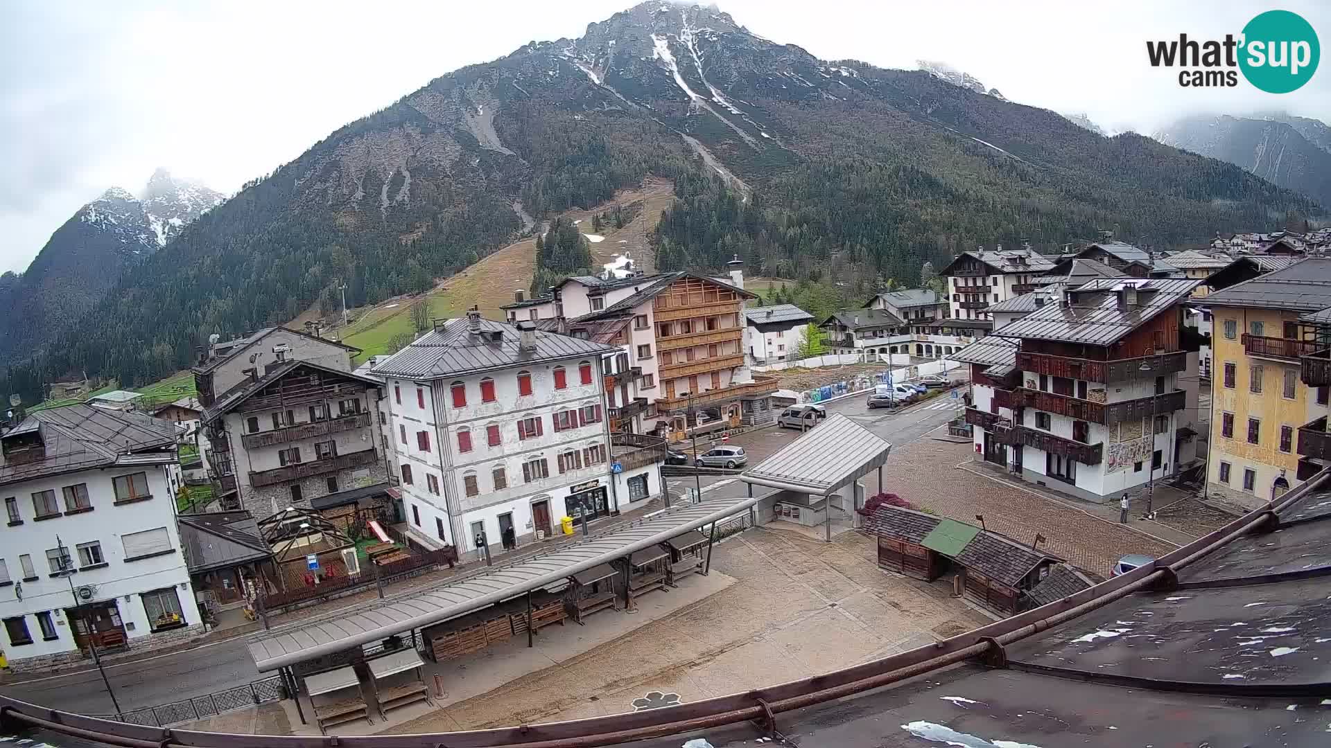 Forni di Sopra main square