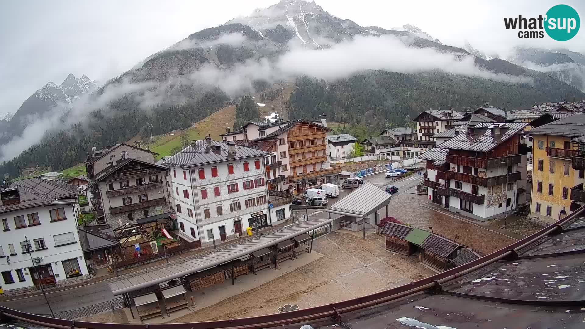 Hauptplatz von Forni di Sopra