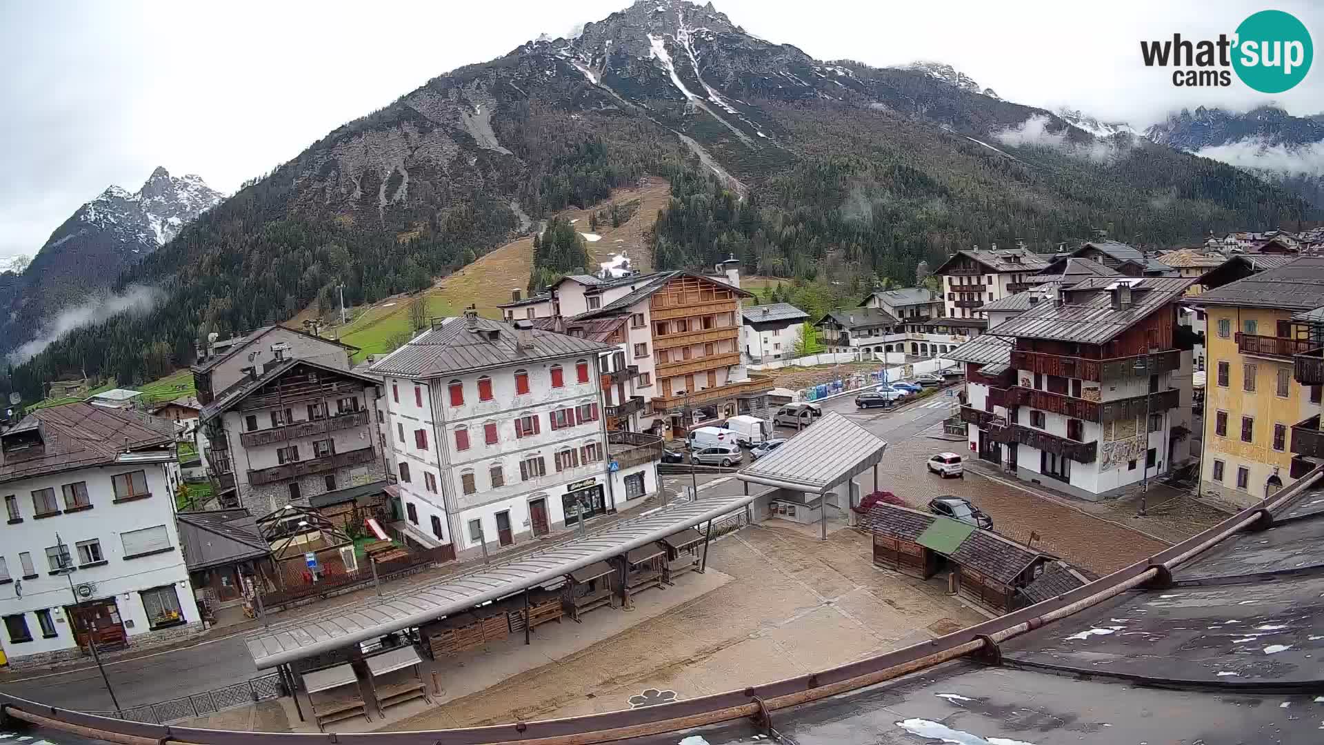 Hauptplatz von Forni di Sopra