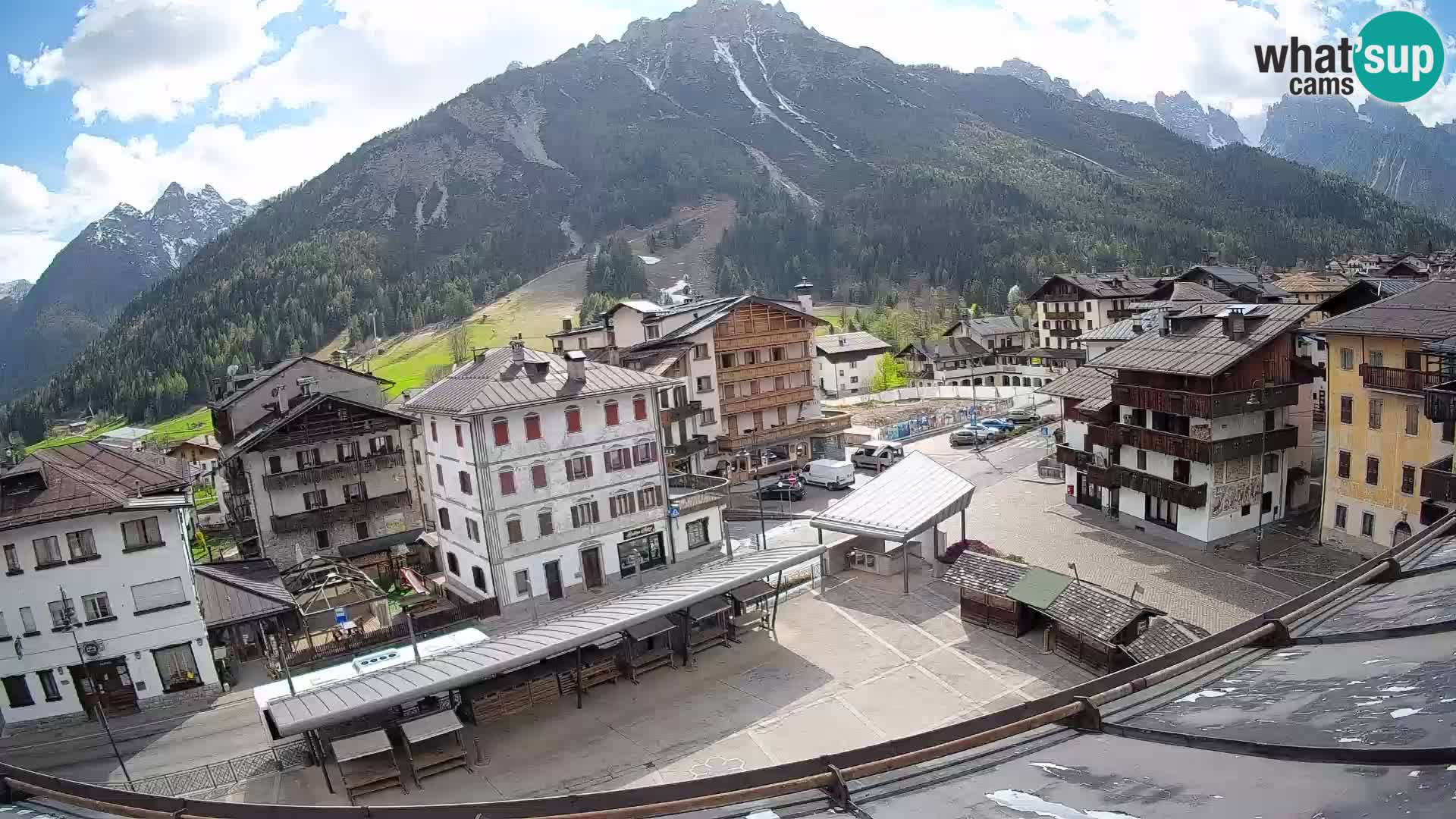 Hauptplatz von Forni di Sopra