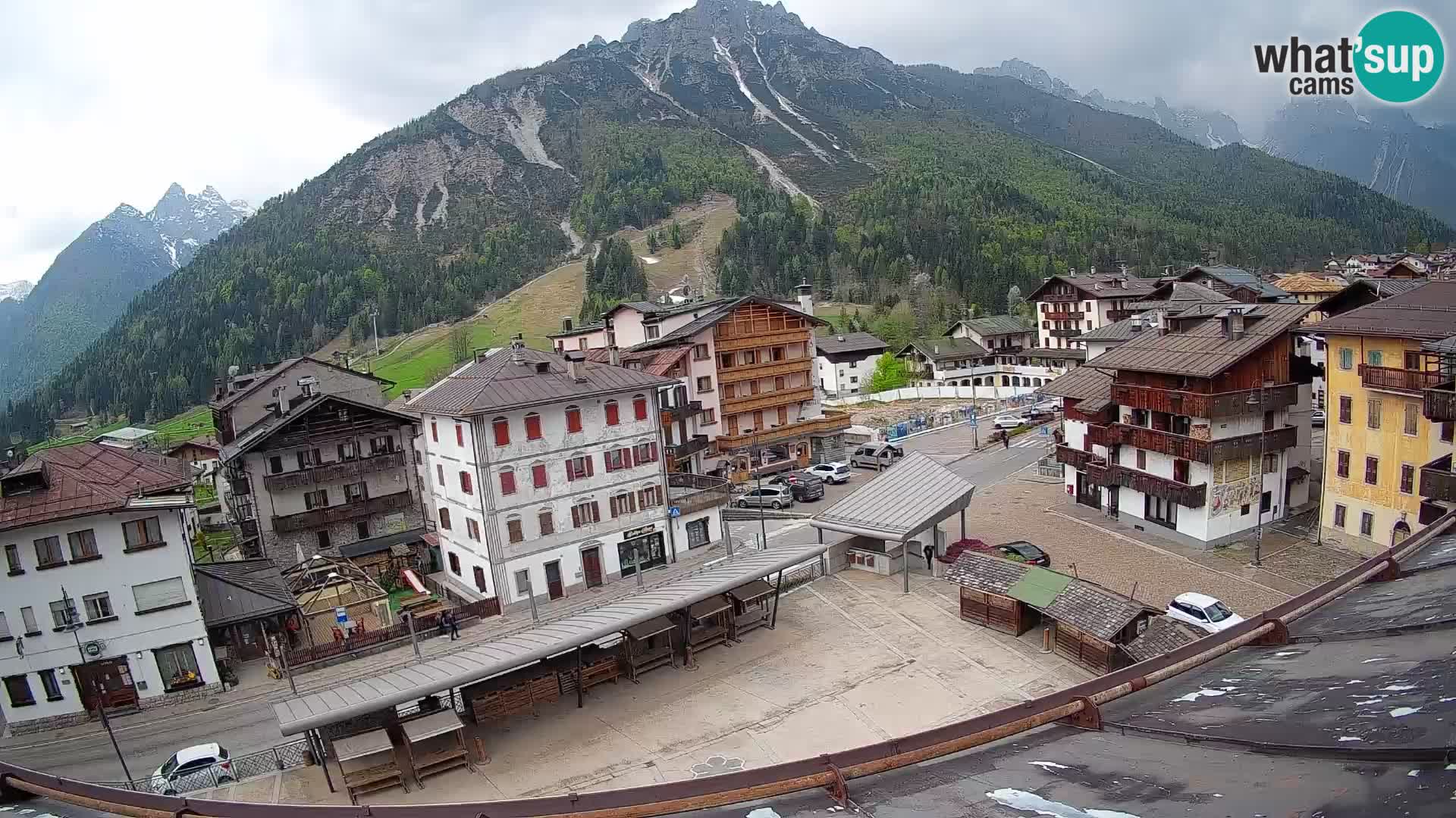 Hauptplatz von Forni di Sopra