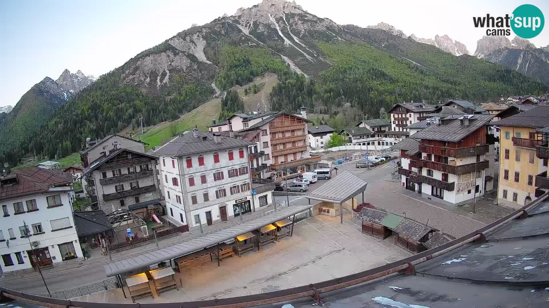 Hauptplatz von Forni di Sopra