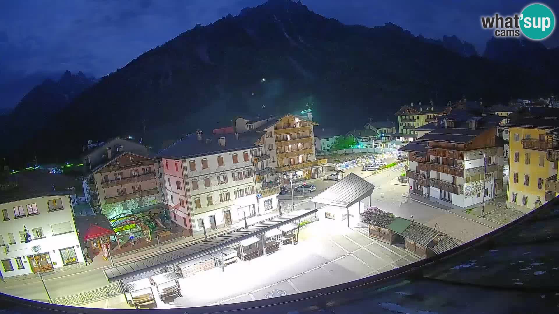 Hauptplatz von Forni di Sopra