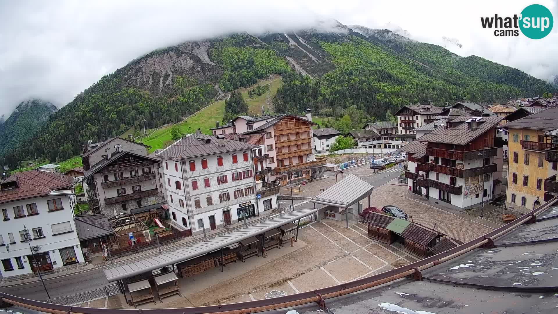 Place principale de Forni di Sopra