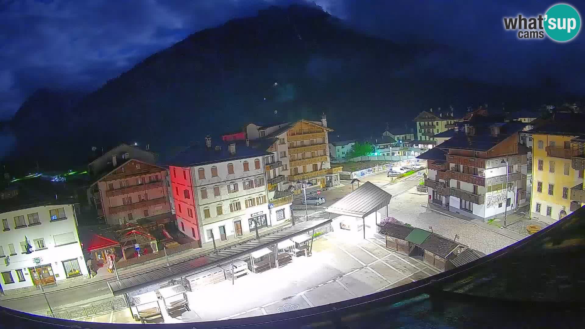 Hauptplatz von Forni di Sopra