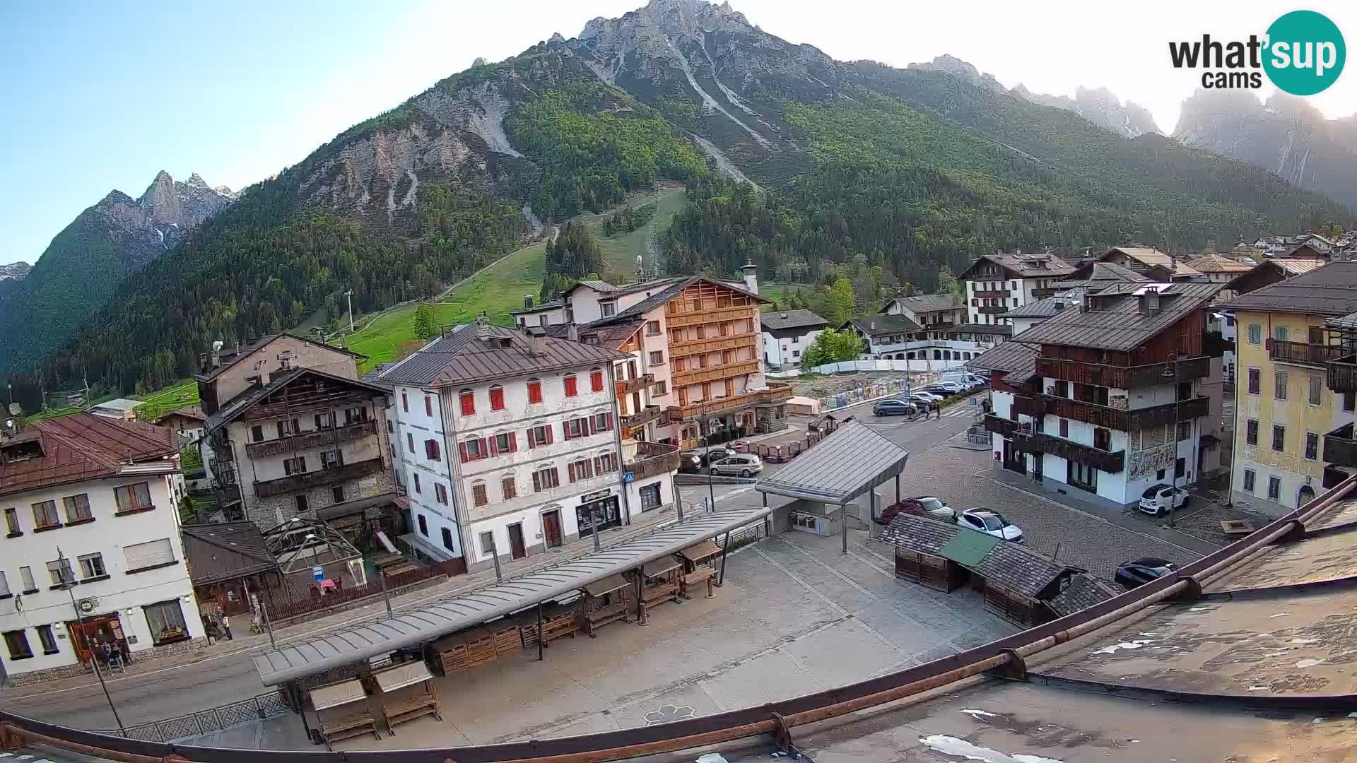 Hauptplatz von Forni di Sopra