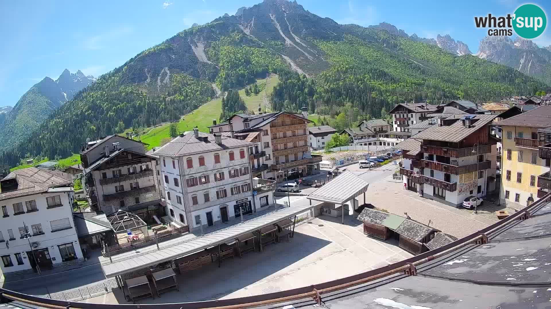 Forni di Sopra main square