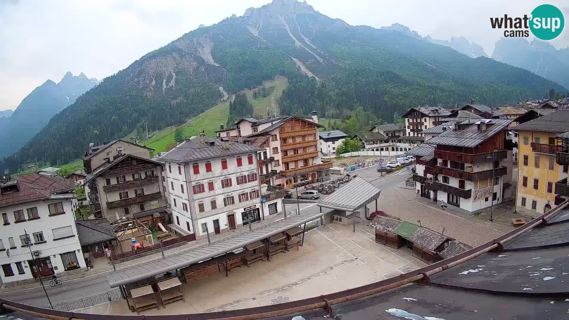 Hauptplatz von Forni di Sopra