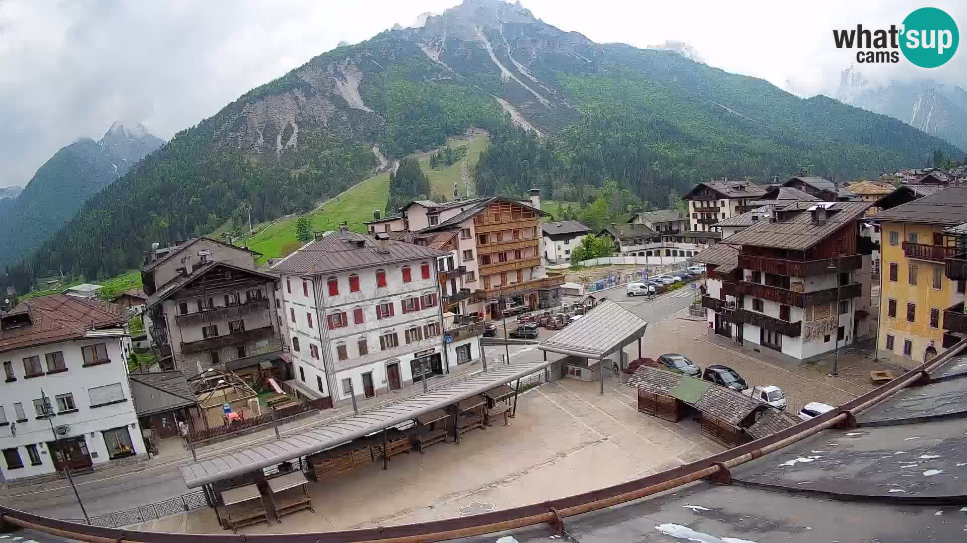 Hauptplatz von Forni di Sopra