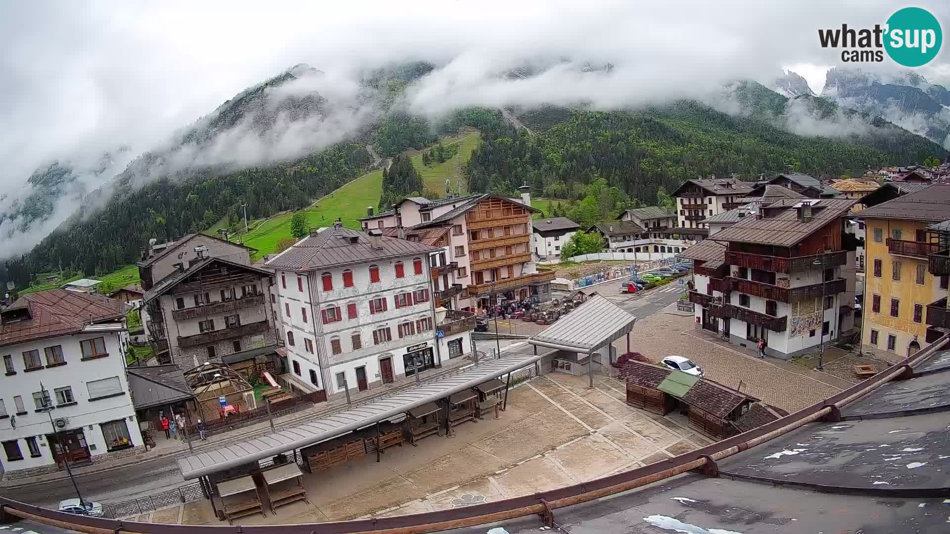 Hauptplatz von Forni di Sopra
