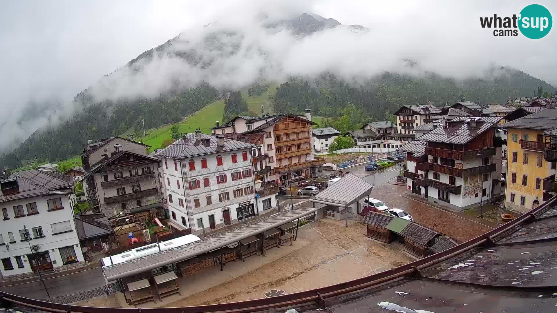 Hauptplatz von Forni di Sopra