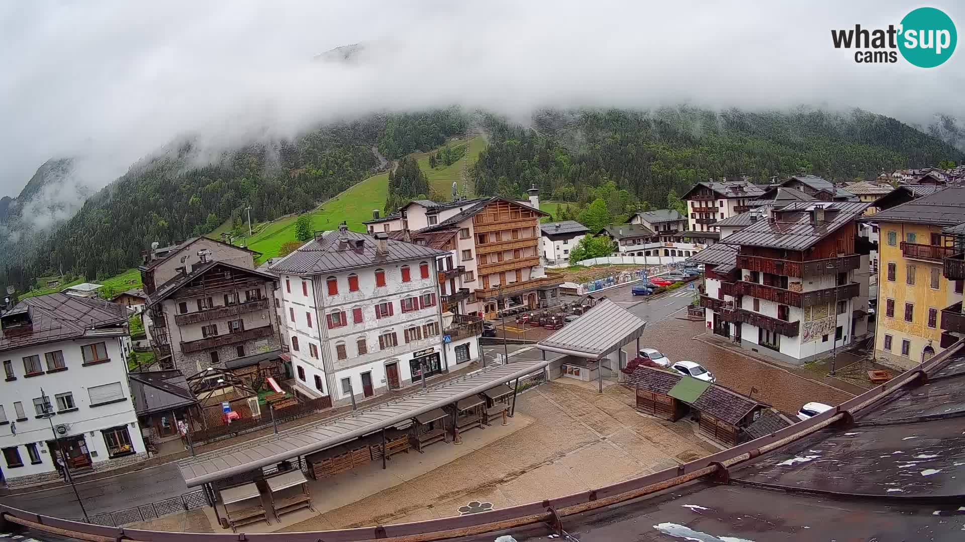 Hauptplatz von Forni di Sopra