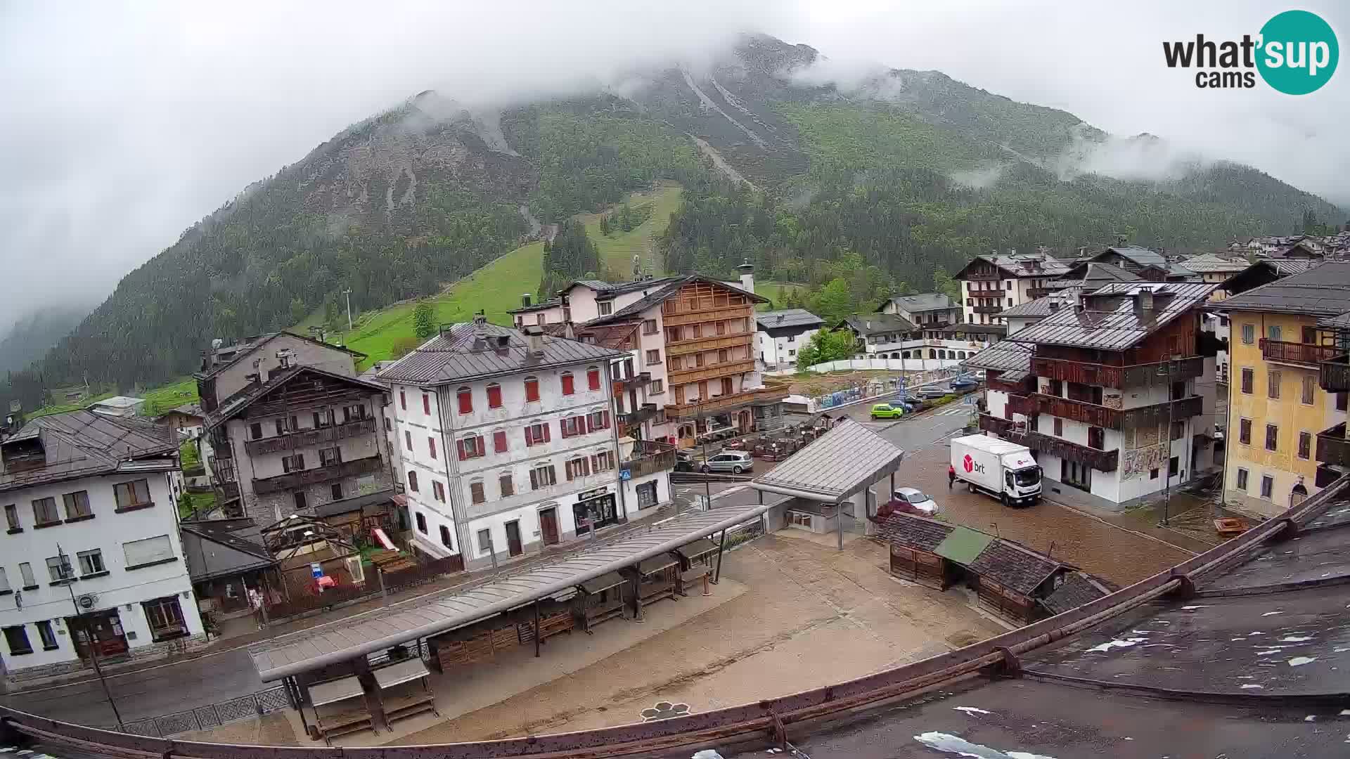 Hauptplatz von Forni di Sopra