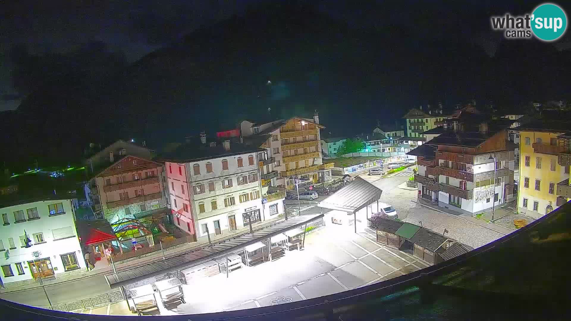 Hauptplatz von Forni di Sopra