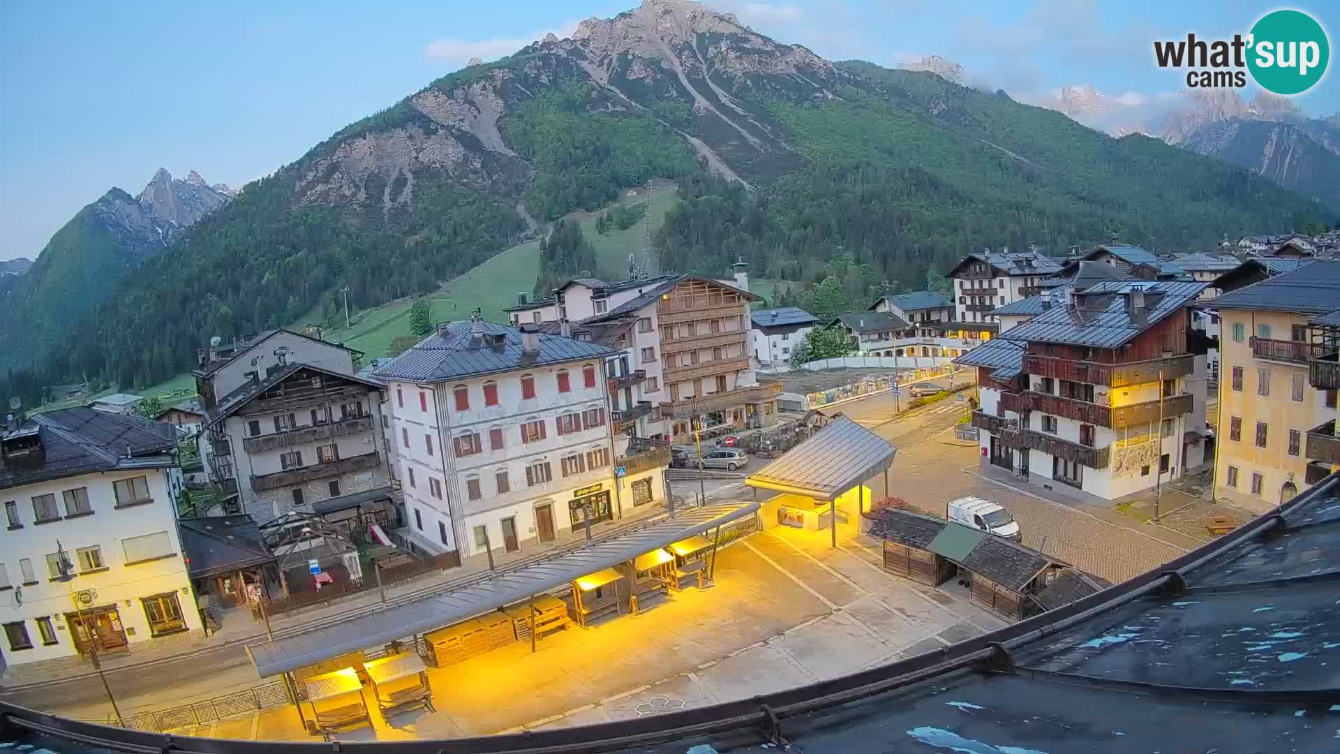Hauptplatz von Forni di Sopra