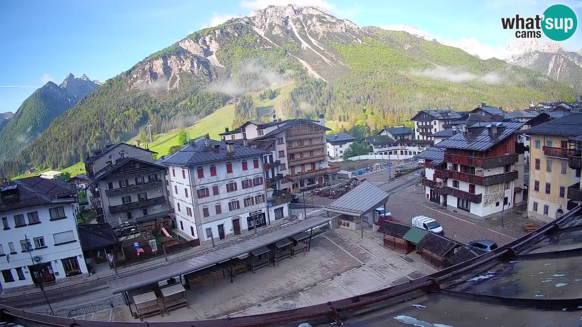 Hauptplatz von Forni di Sopra