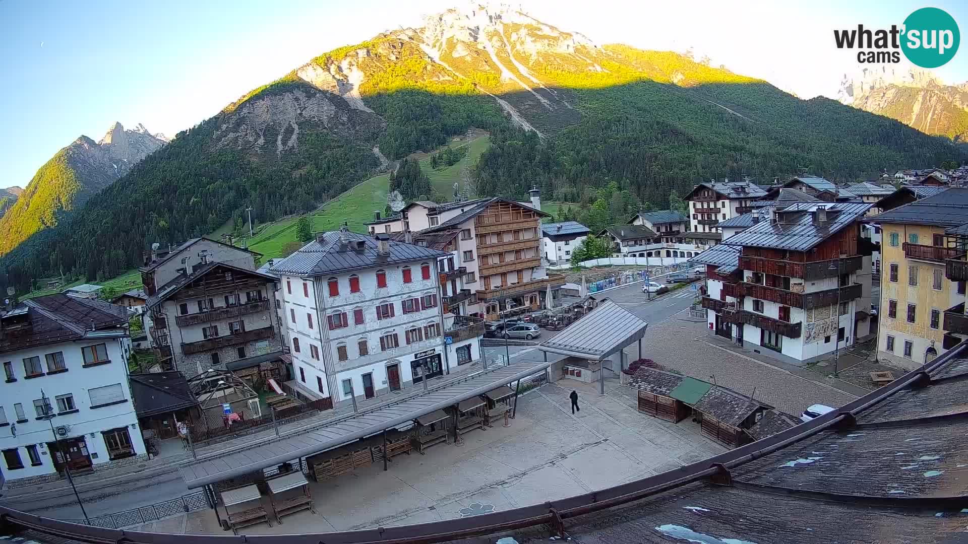 Hauptplatz von Forni di Sopra