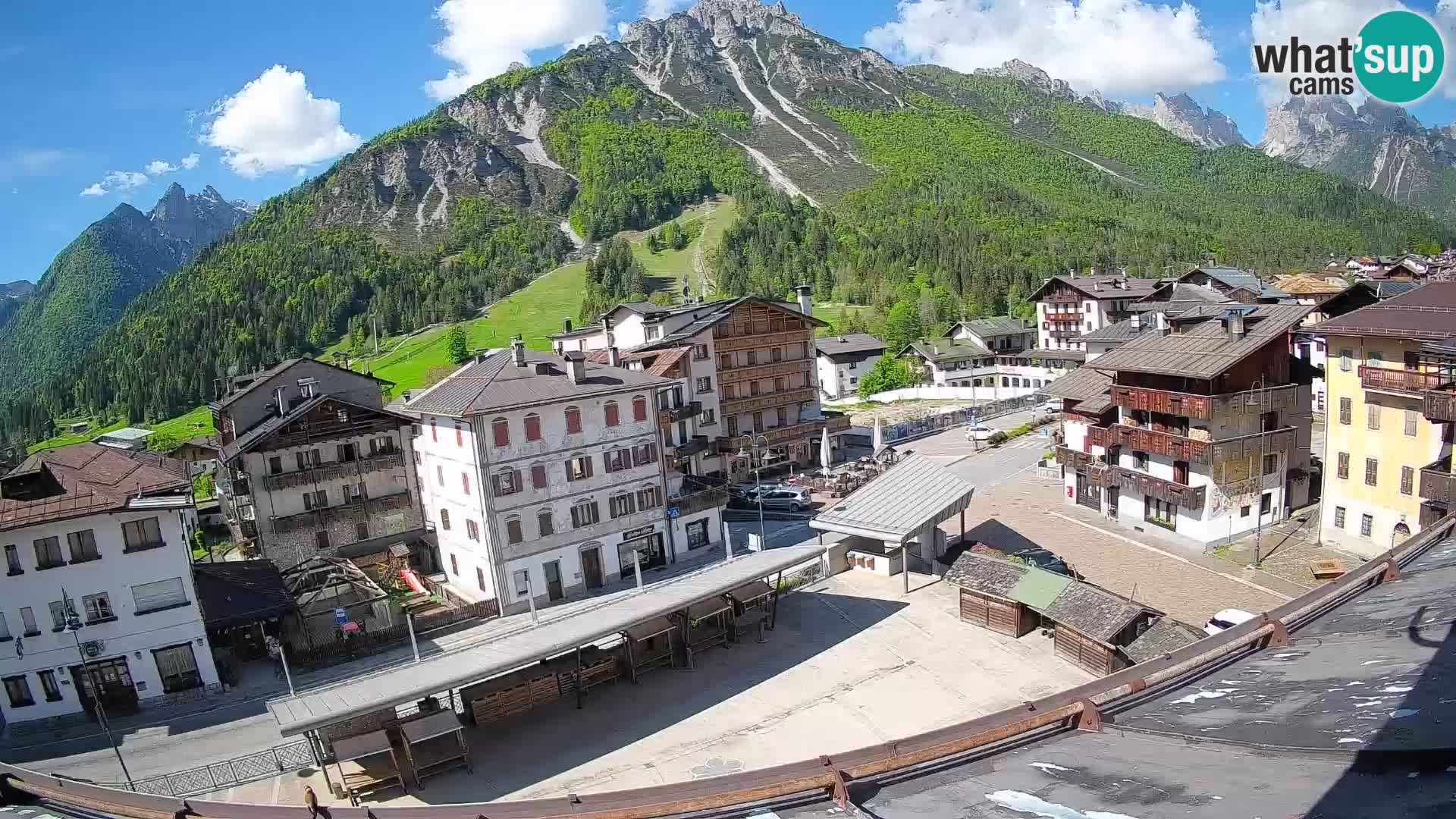 Hauptplatz von Forni di Sopra