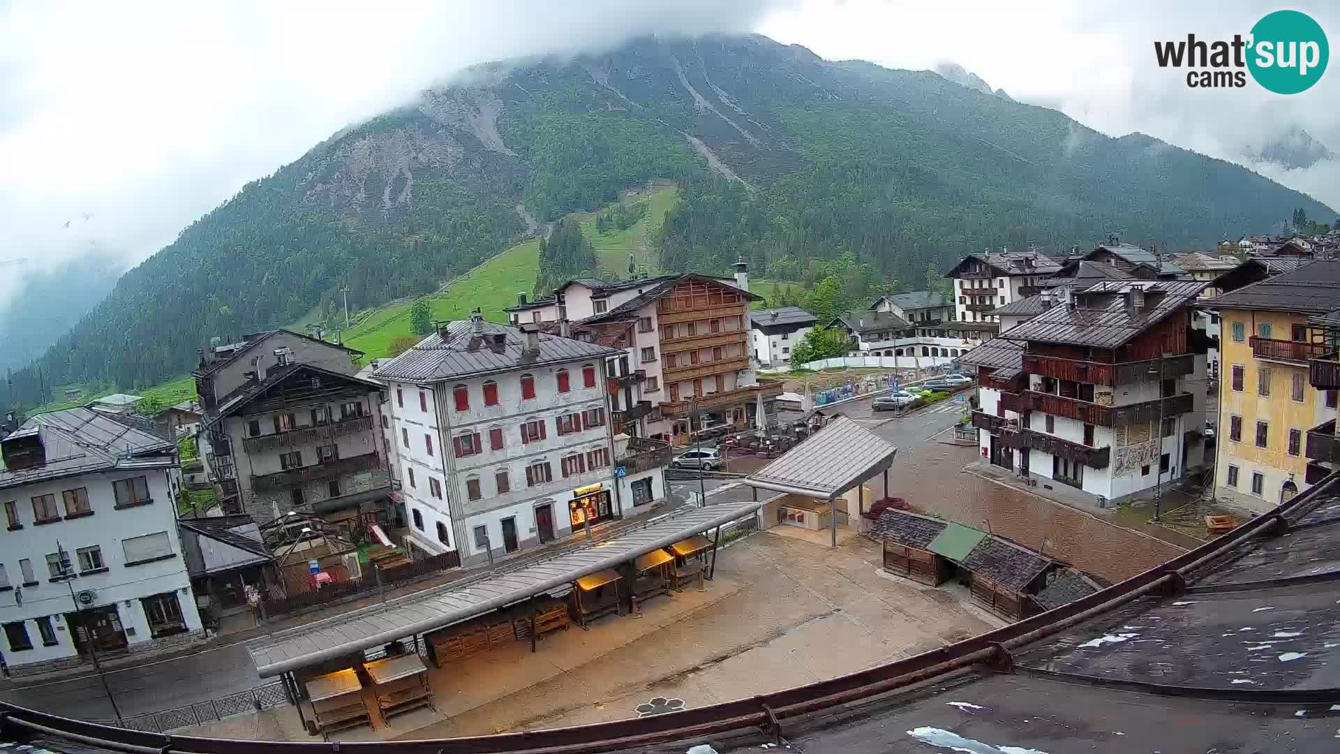 Hauptplatz von Forni di Sopra
