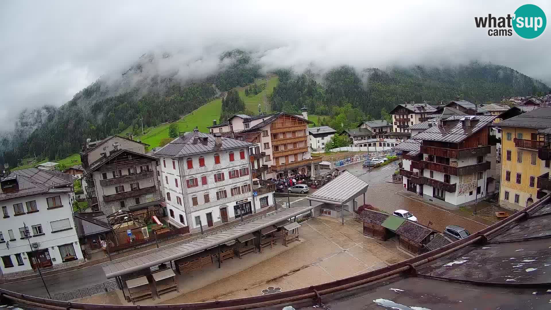 Hauptplatz von Forni di Sopra