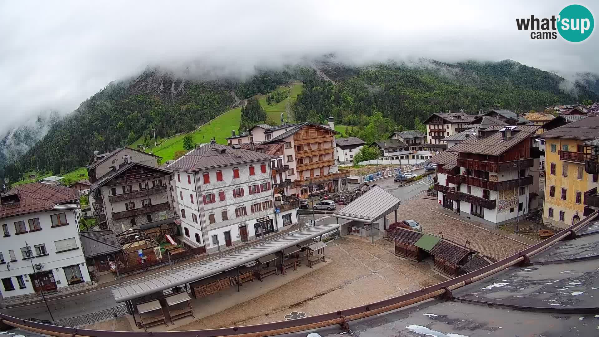 Hauptplatz von Forni di Sopra