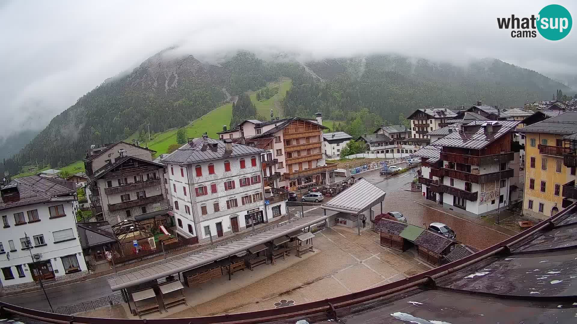 Hauptplatz von Forni di Sopra