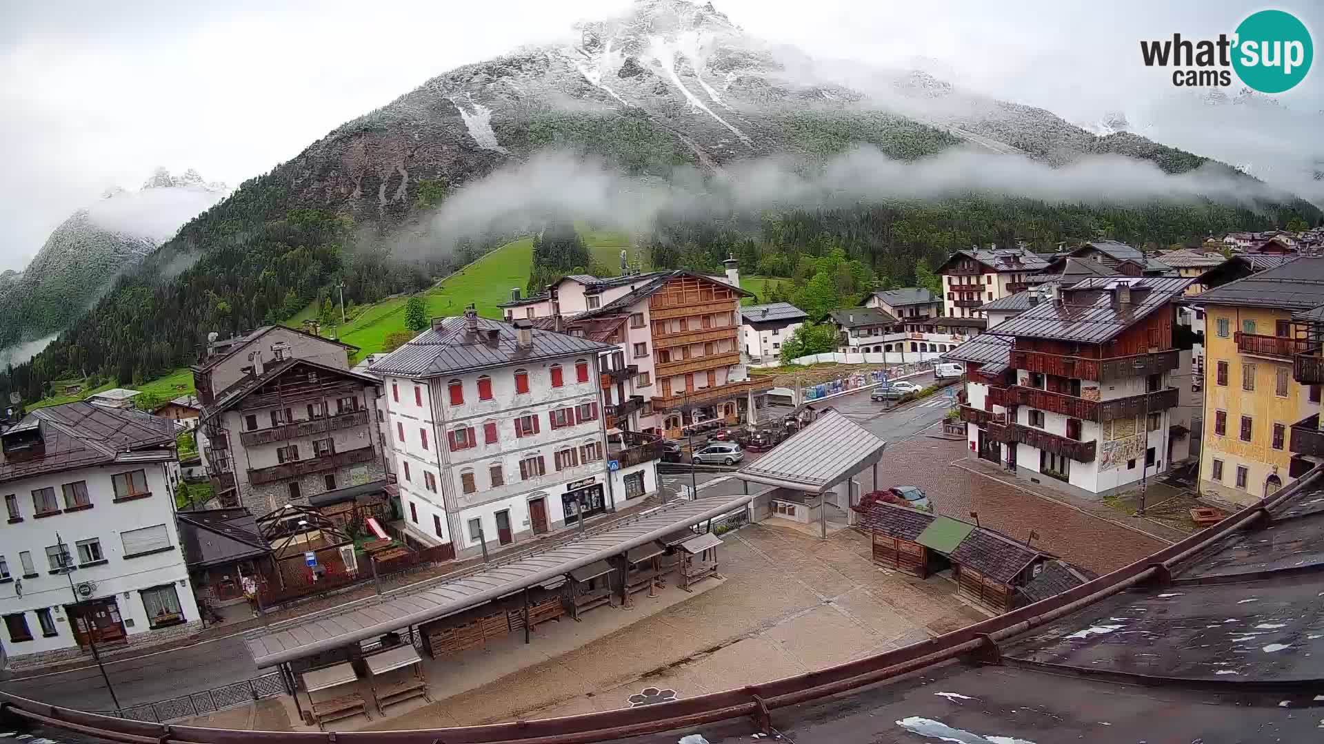 Hauptplatz von Forni di Sopra