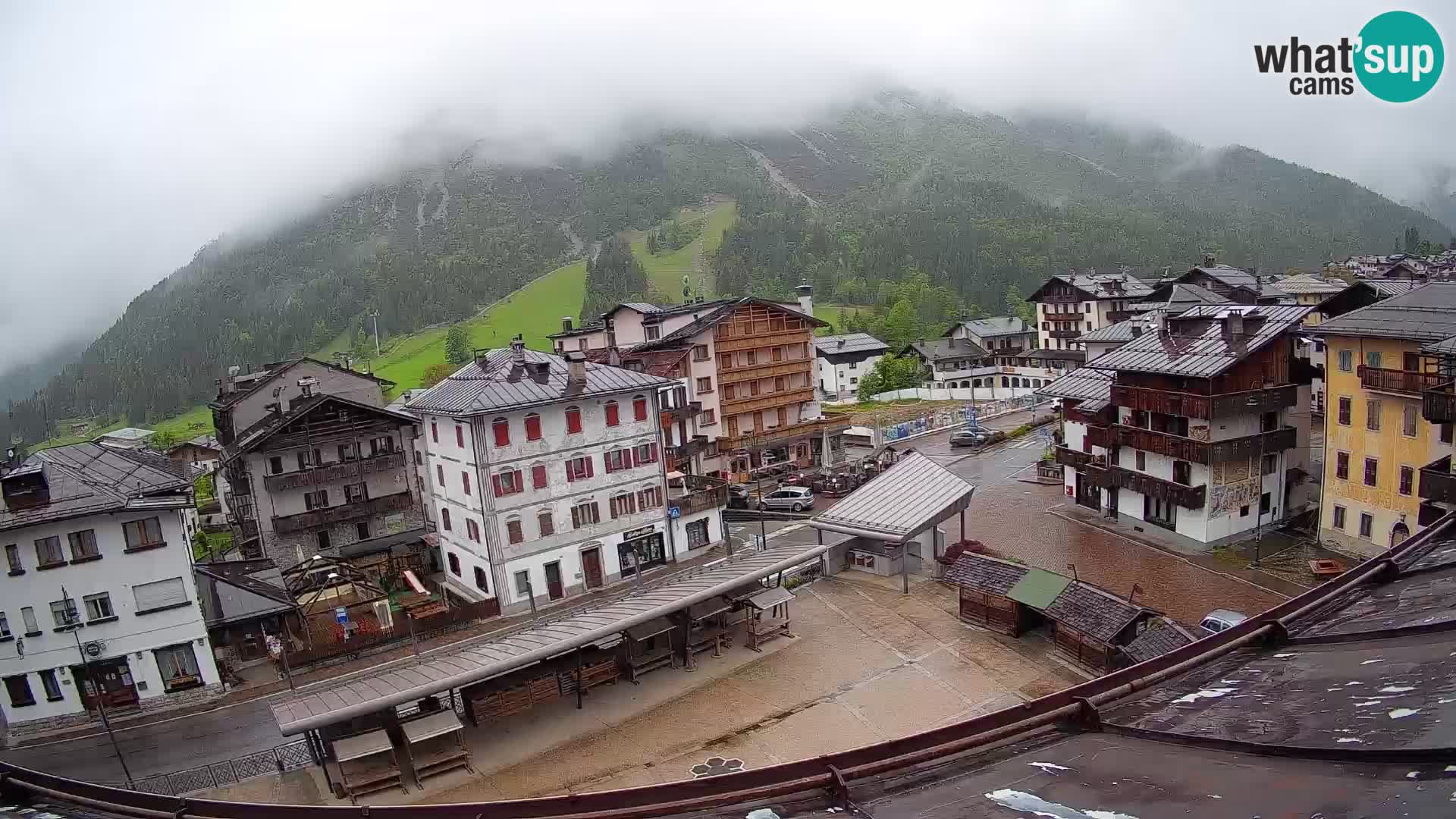 Hauptplatz von Forni di Sopra