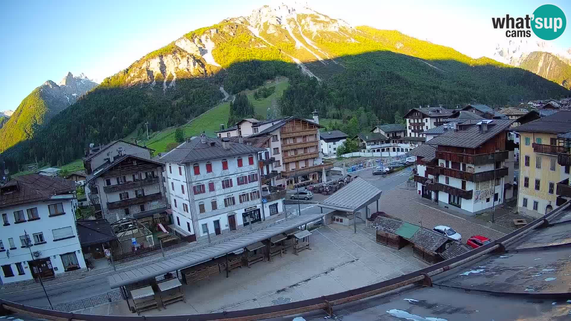 Hauptplatz von Forni di Sopra