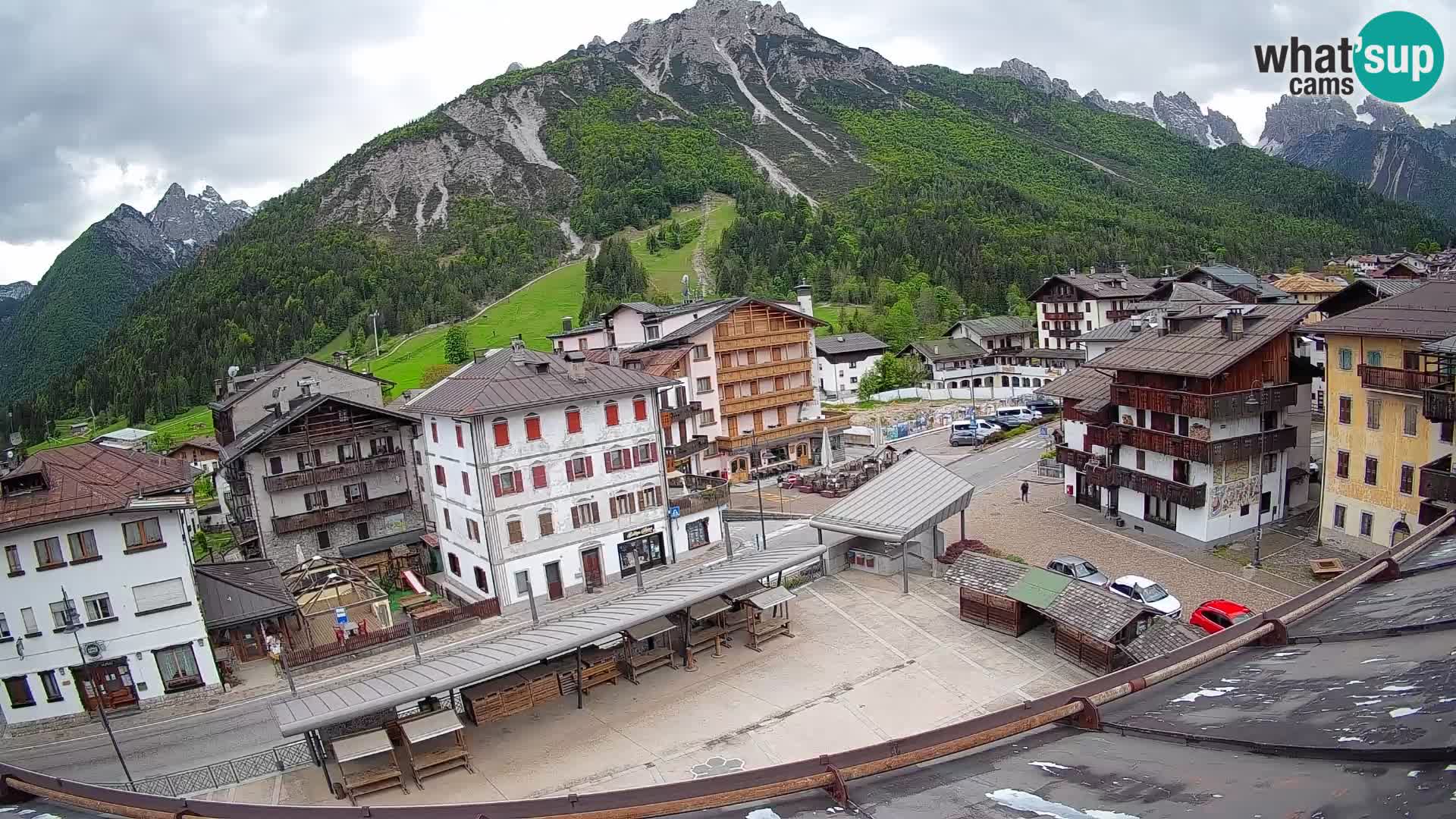 Hauptplatz von Forni di Sopra