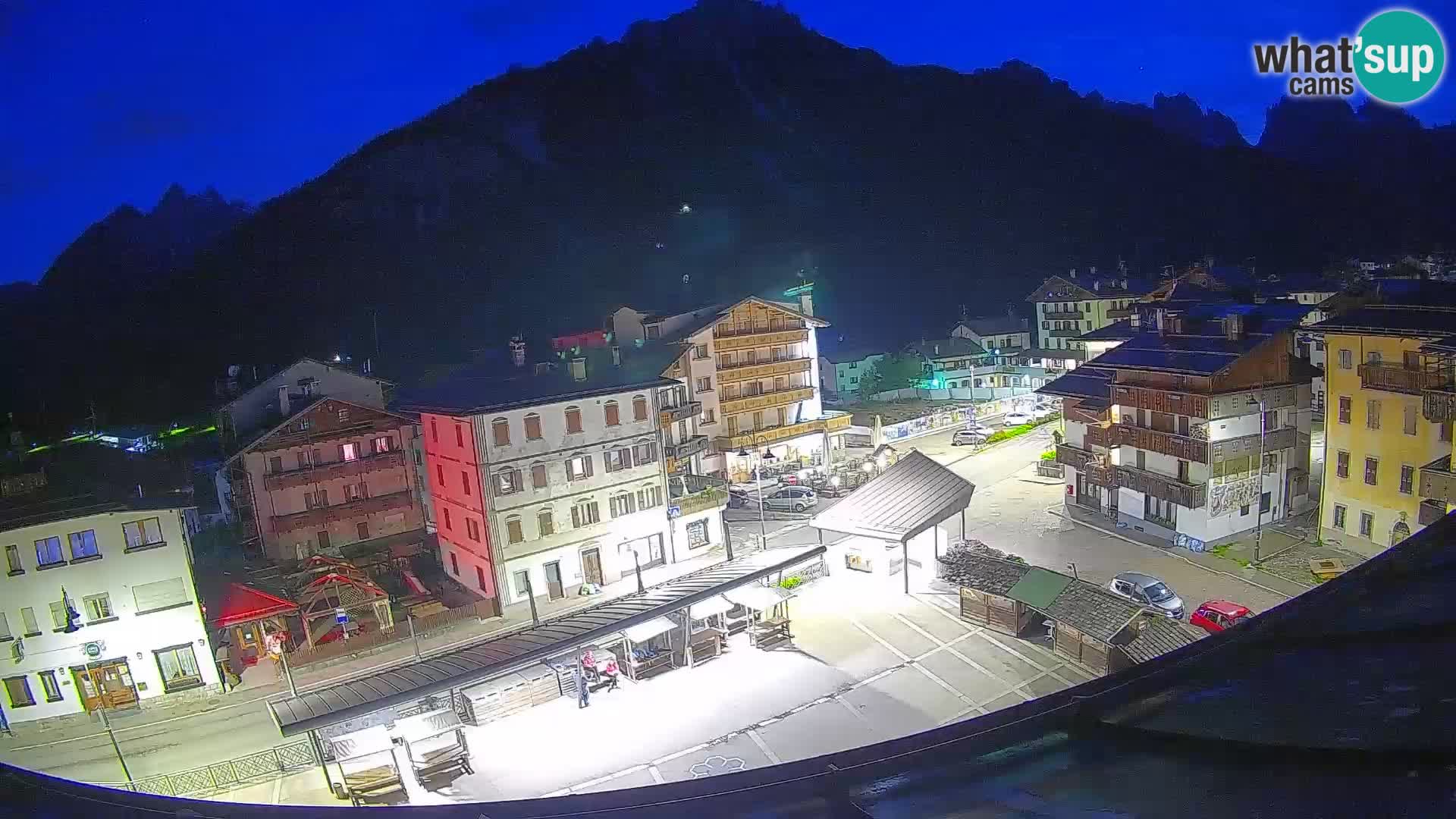 Hauptplatz von Forni di Sopra
