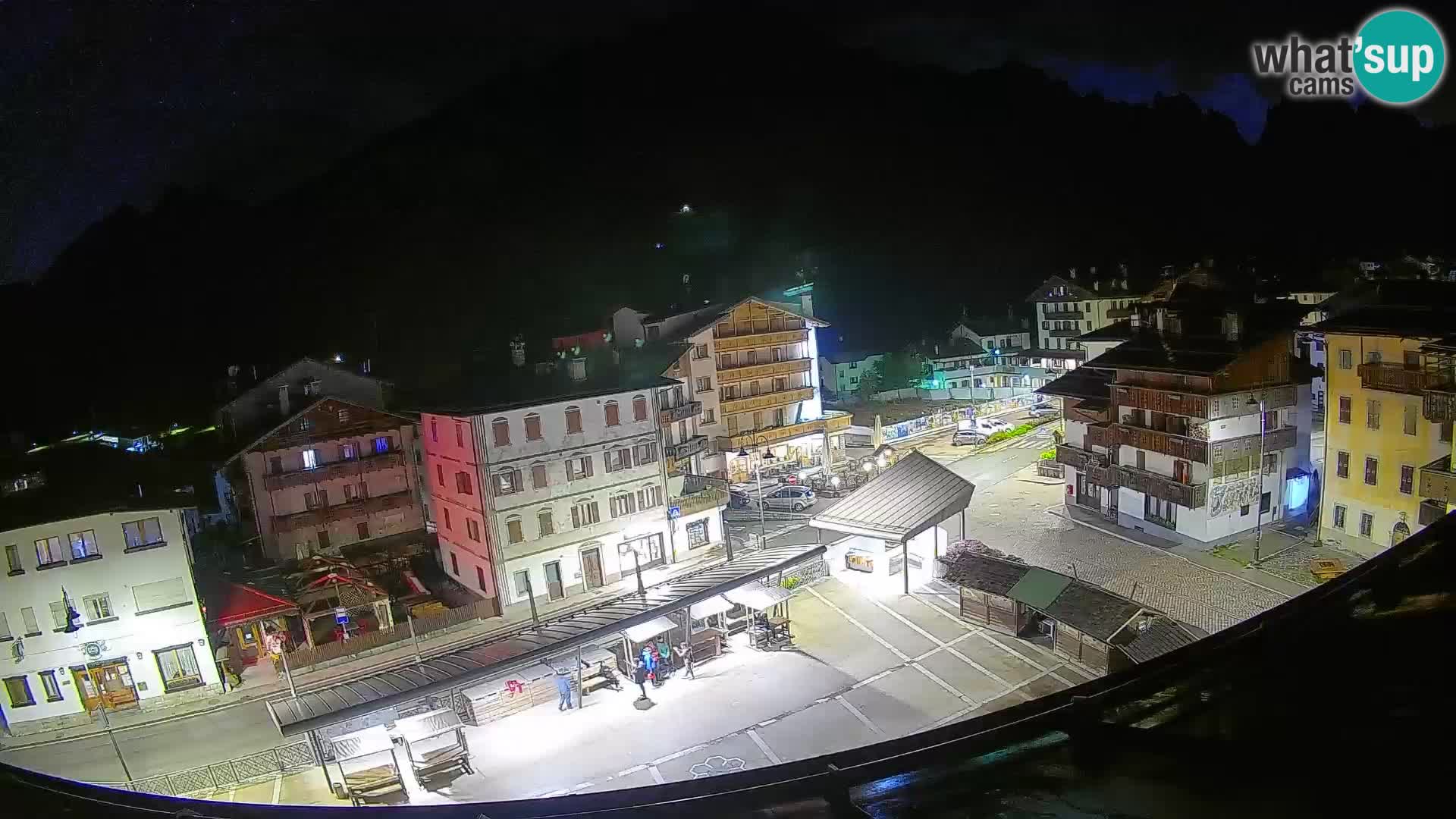 Hauptplatz von Forni di Sopra