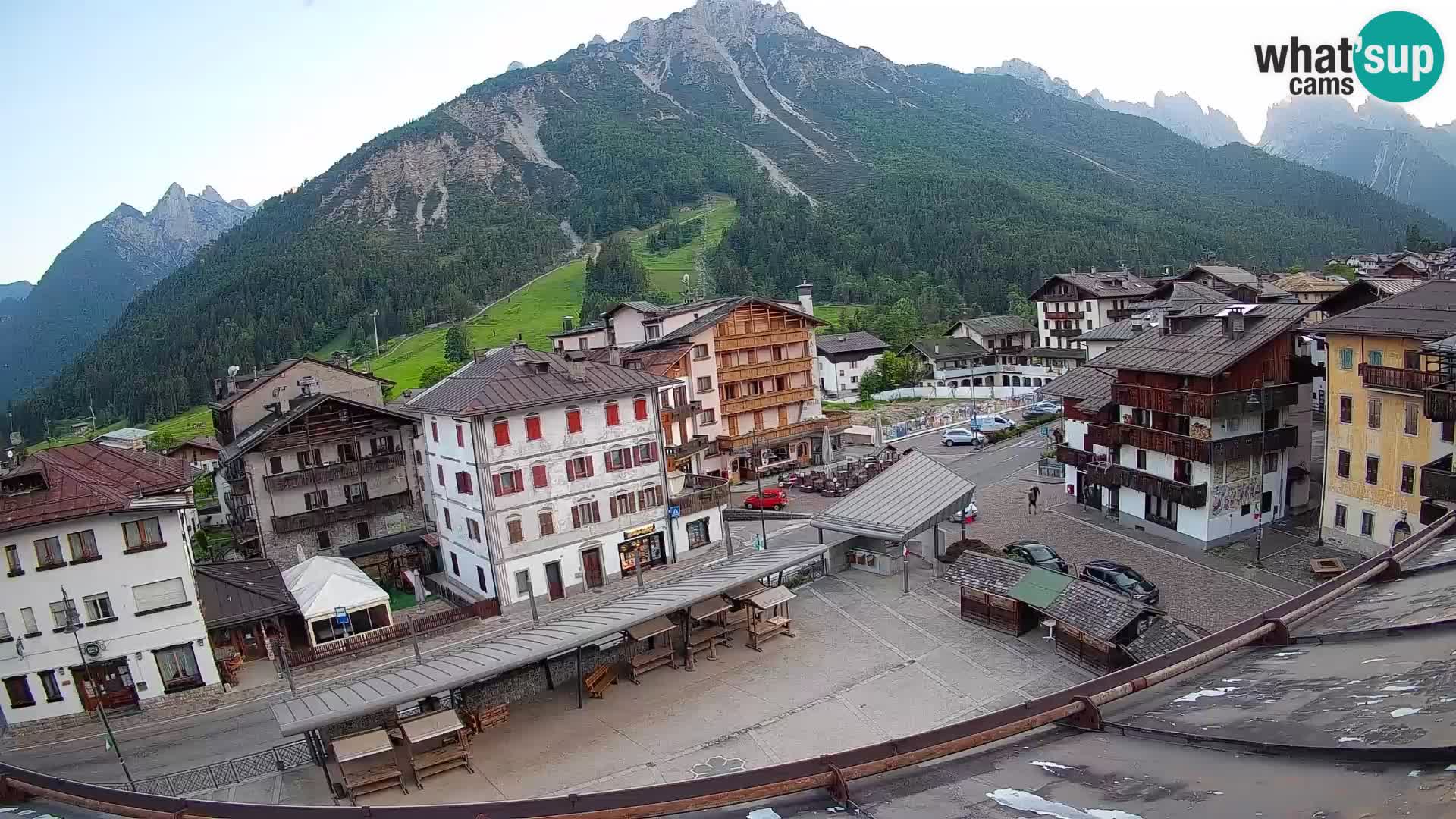Hauptplatz von Forni di Sopra