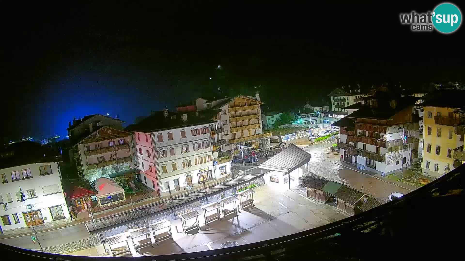 Hauptplatz von Forni di Sopra