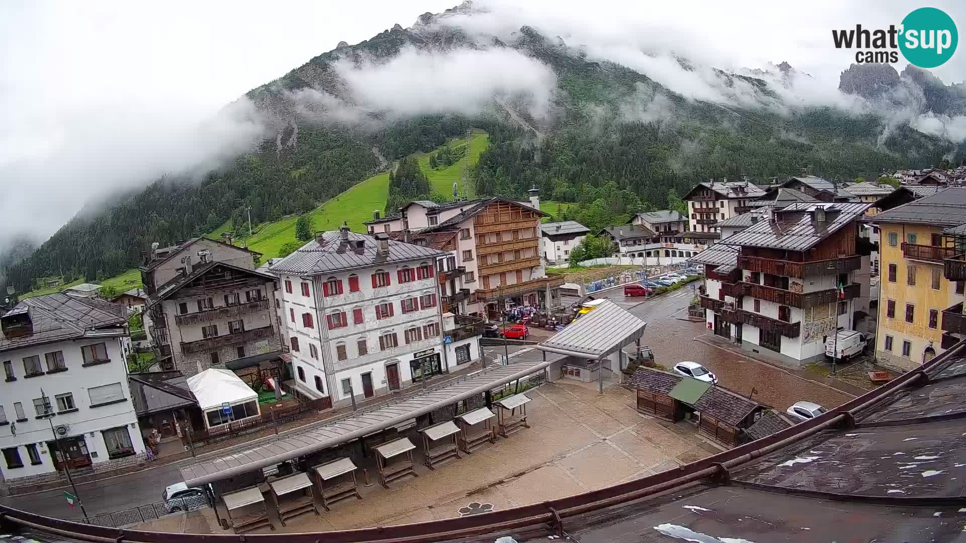 Hauptplatz von Forni di Sopra