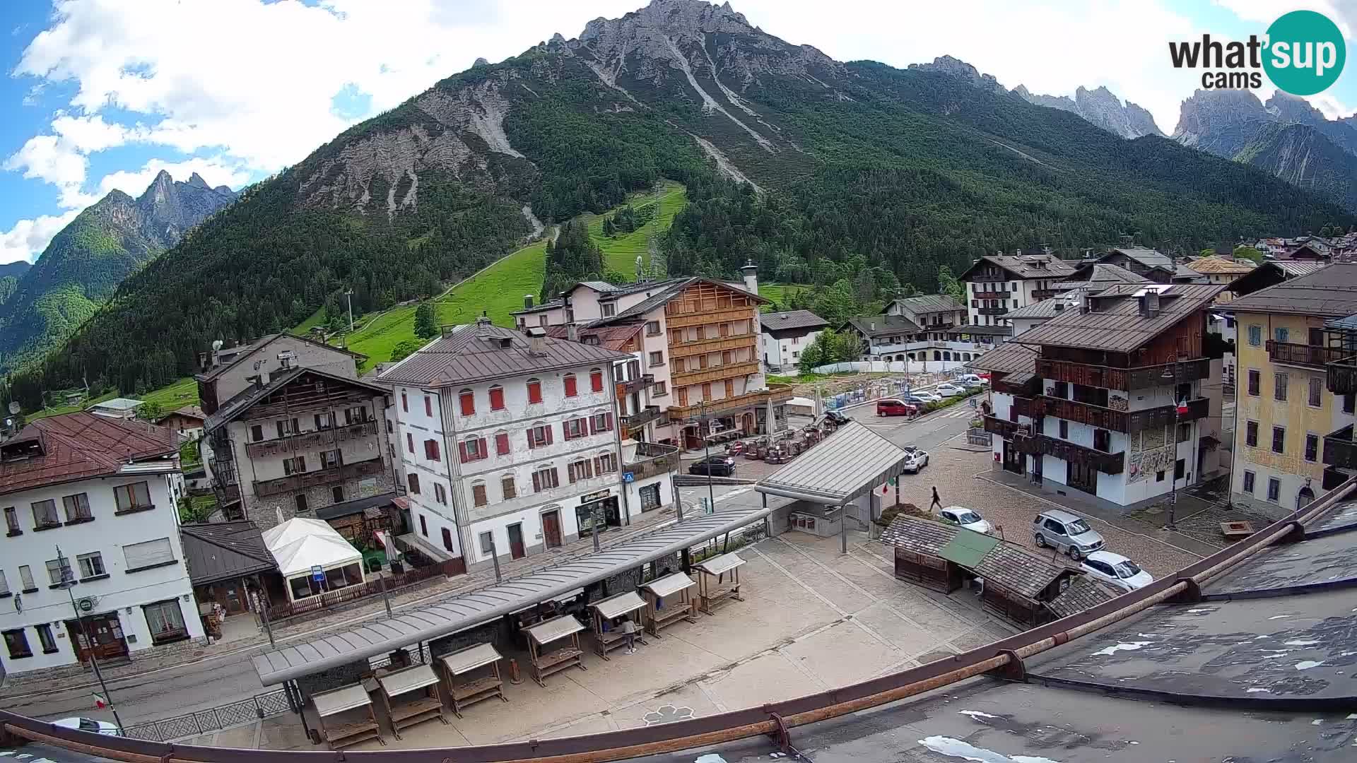Forni di Sopra main square