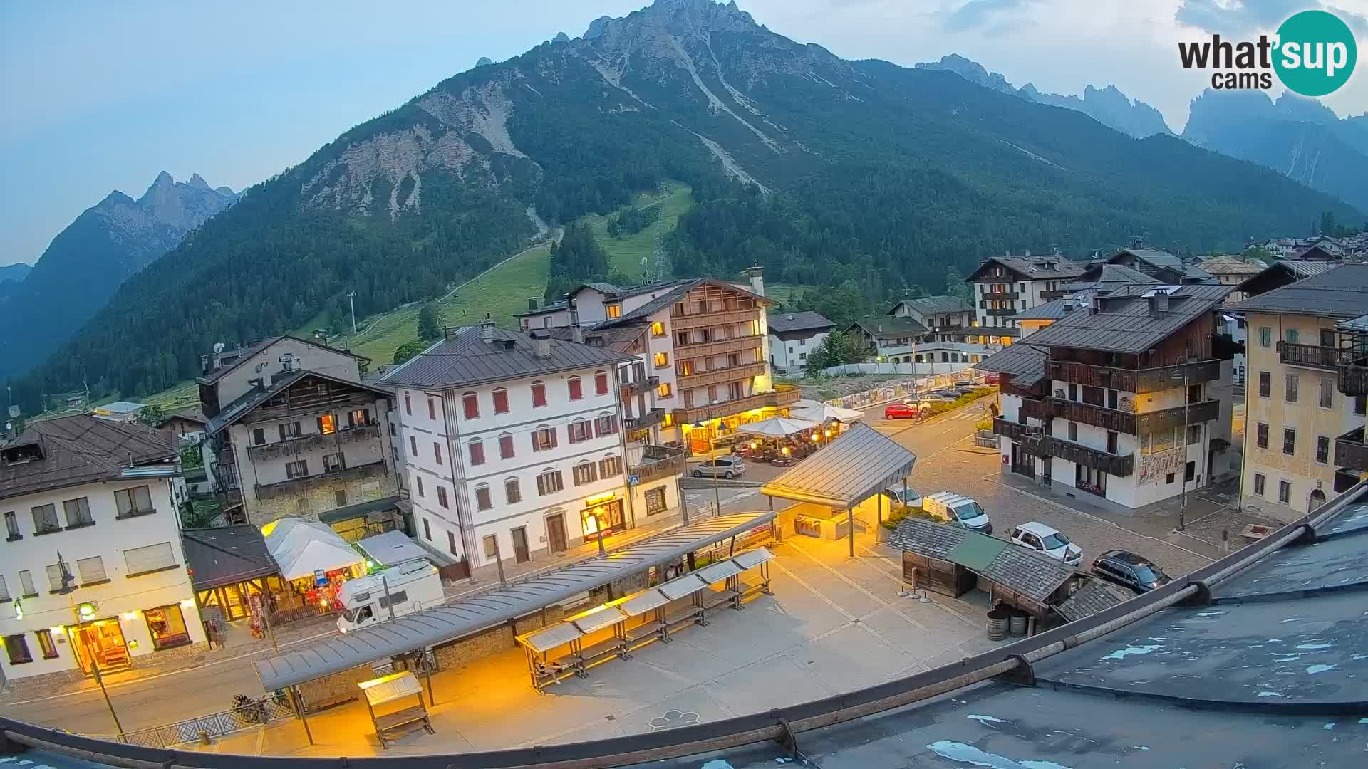 Hauptplatz von Forni di Sopra