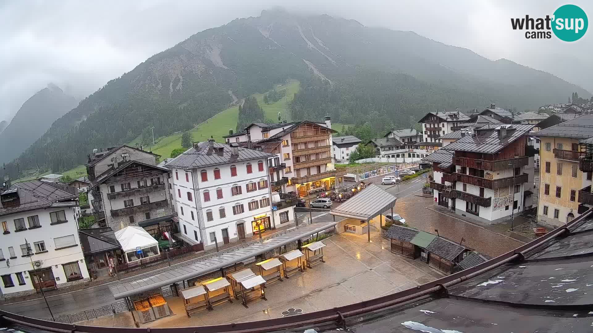 Hauptplatz von Forni di Sopra