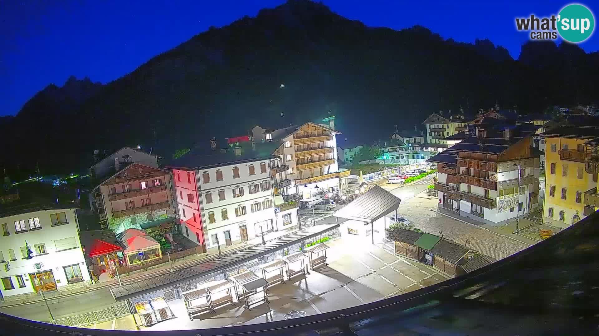 Hauptplatz von Forni di Sopra