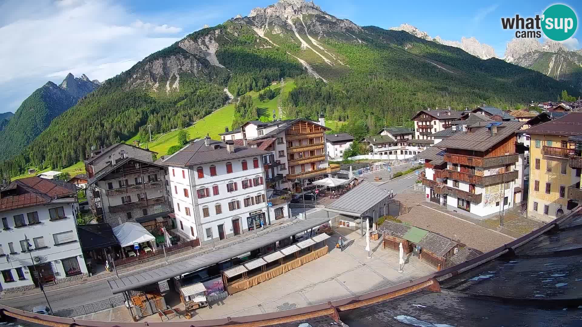 Hauptplatz von Forni di Sopra