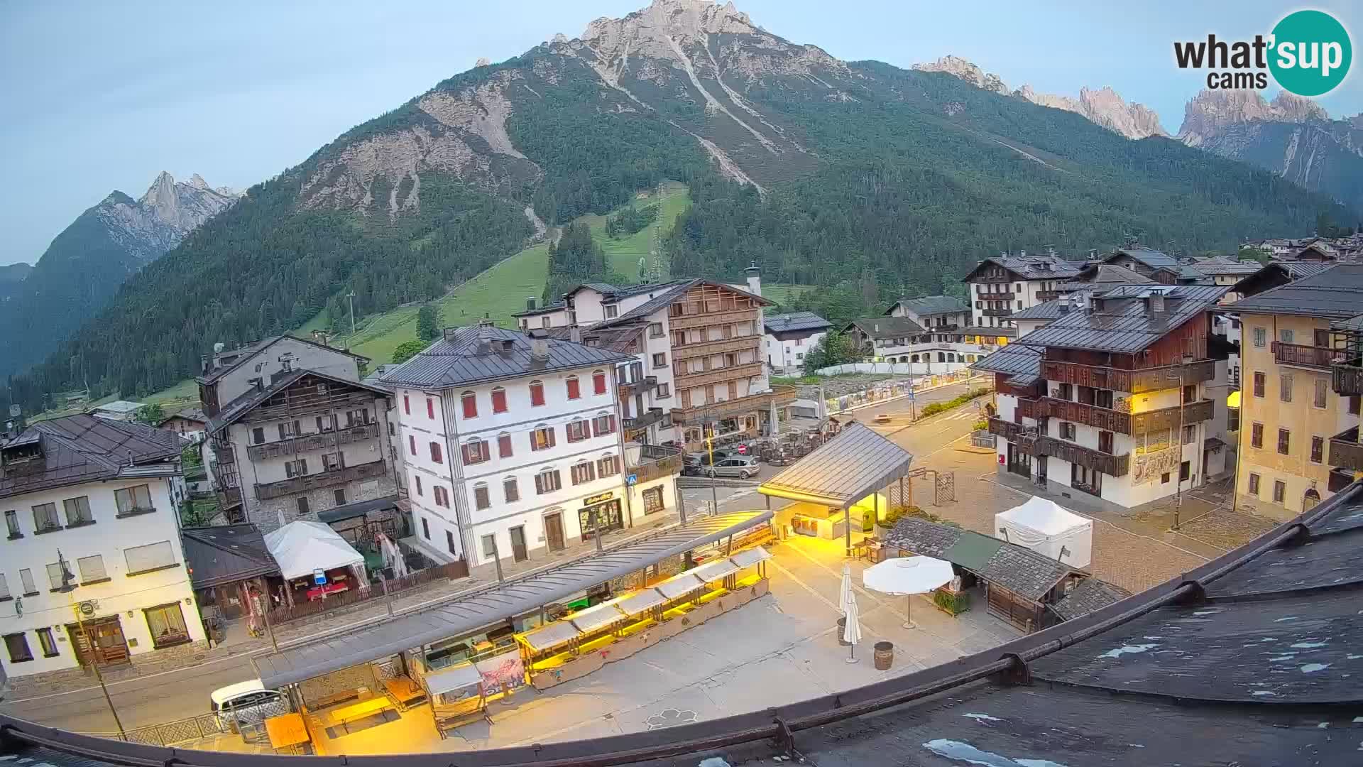 Hauptplatz von Forni di Sopra